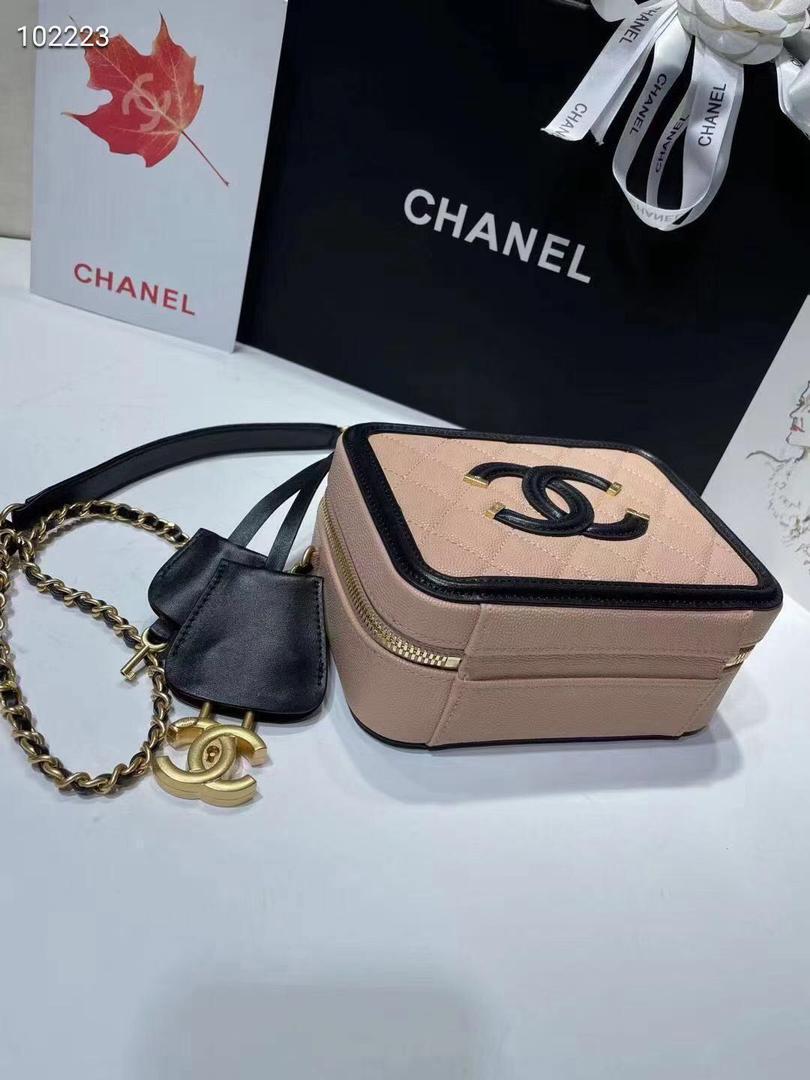 [TOP] CHANEL Vanity Case Bag  Small - Light Pink
