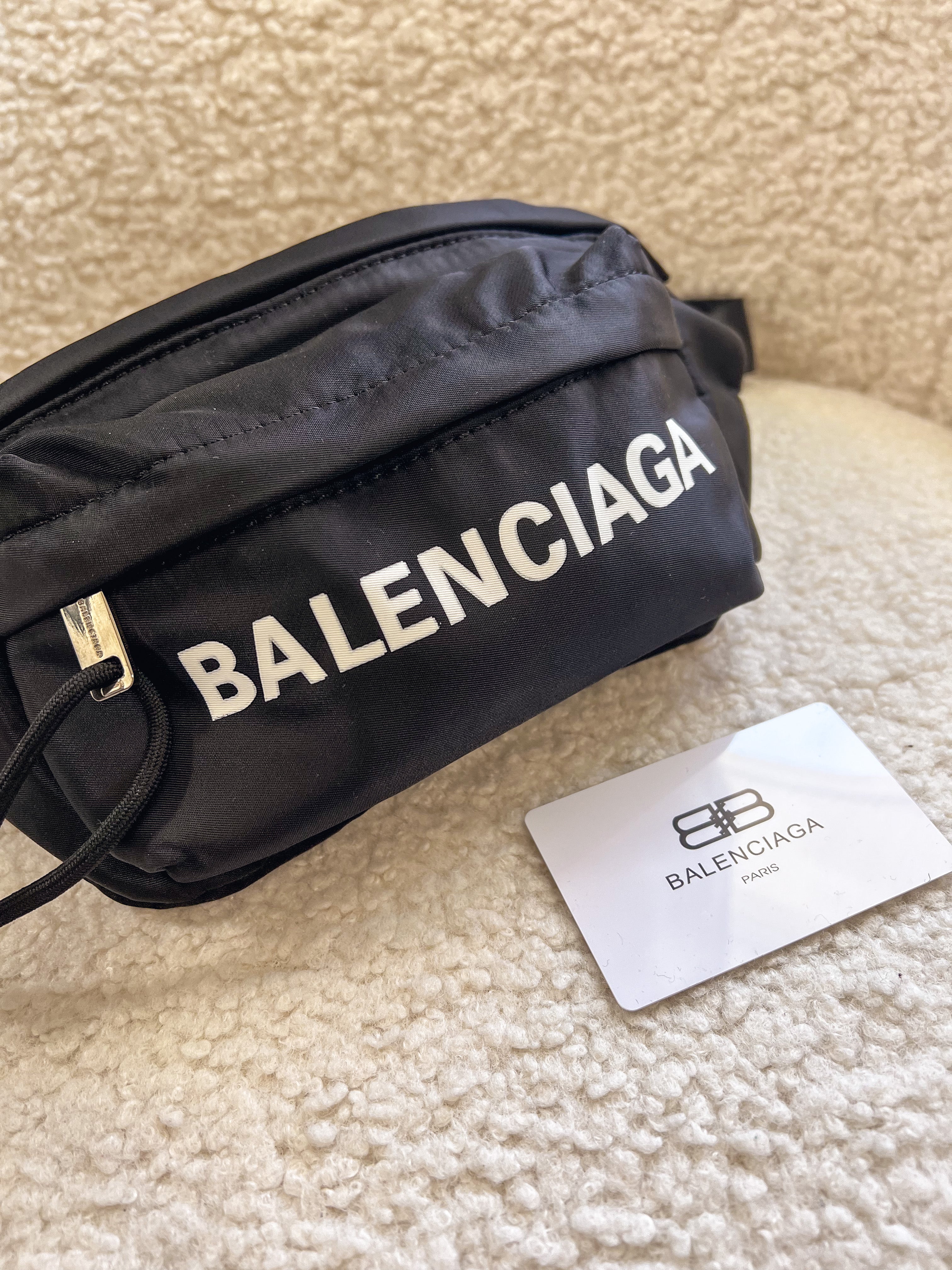 [TOP] BALENCIAGA Nylon Belt Bag - Black