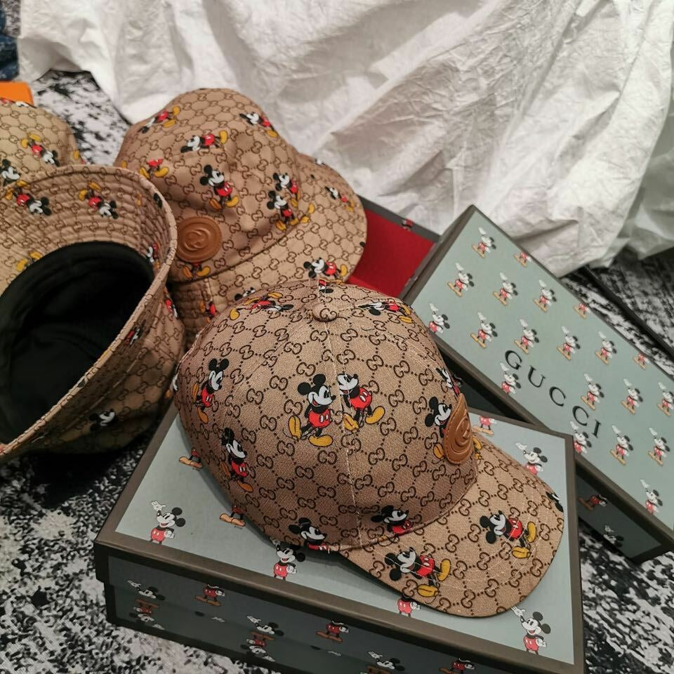 [TOP] GUCCI x Disney Baseball Hat