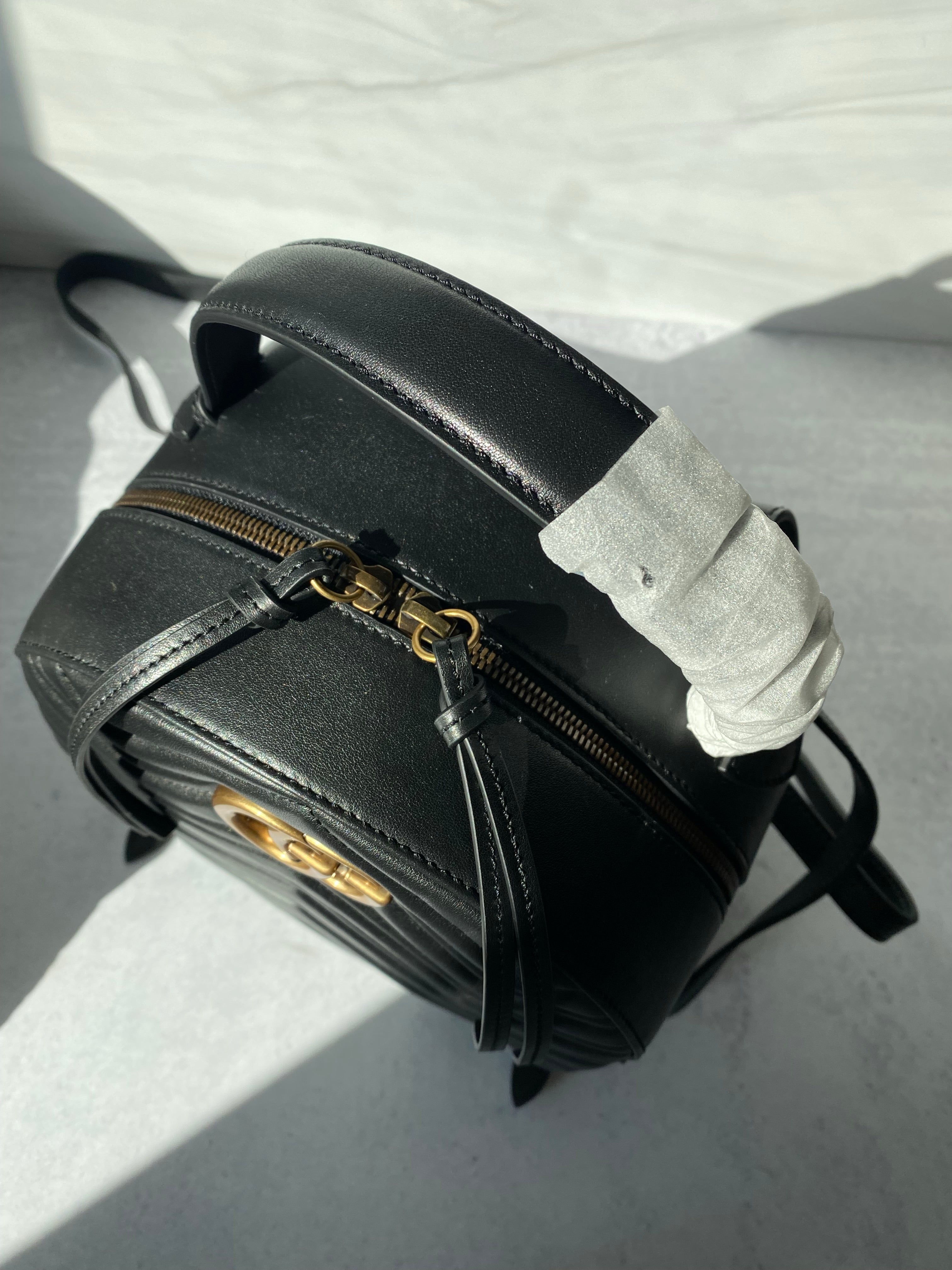 [TOP] GUCCI GG Marmont Backpack Quilted Leather 22.5x26x11cm- Black