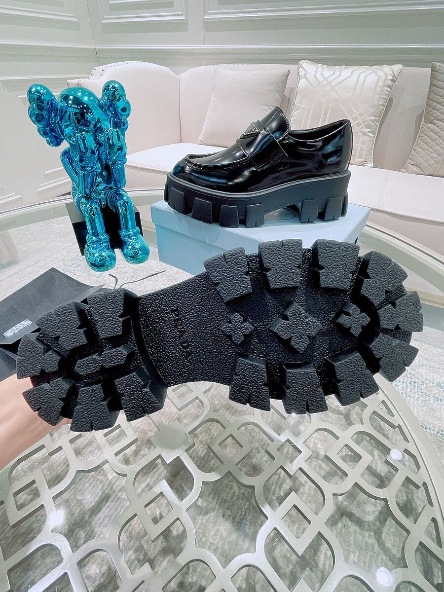 [TOP] PRADA Brushed Leather Logo Chunky Loafers- Black