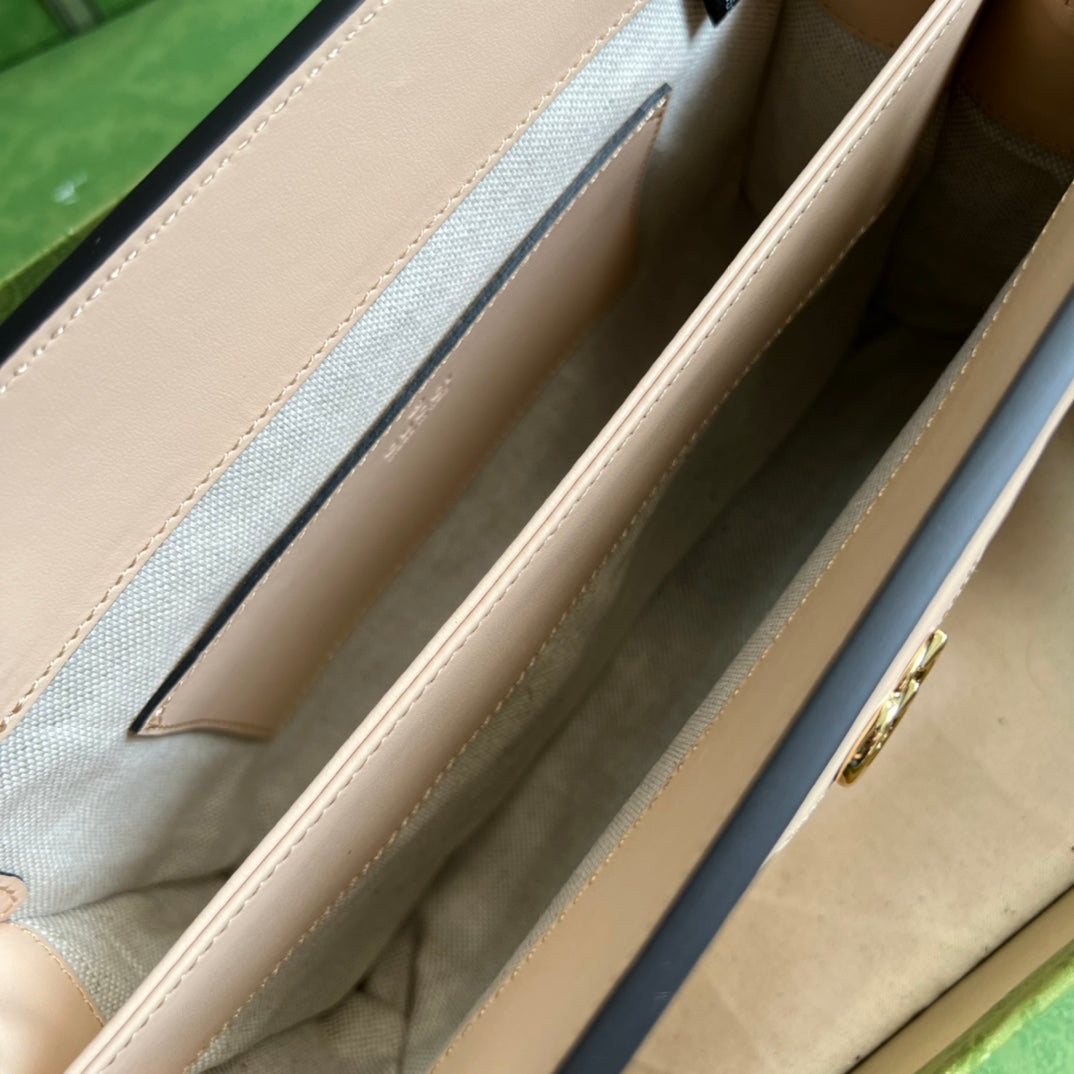 [TOP] GUCCI GG Matelasse Leather Shoulder Bag - Beige