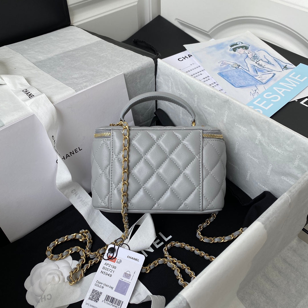 [TOP] CHANEL Vanity Case Top Handle SS21 - Grey