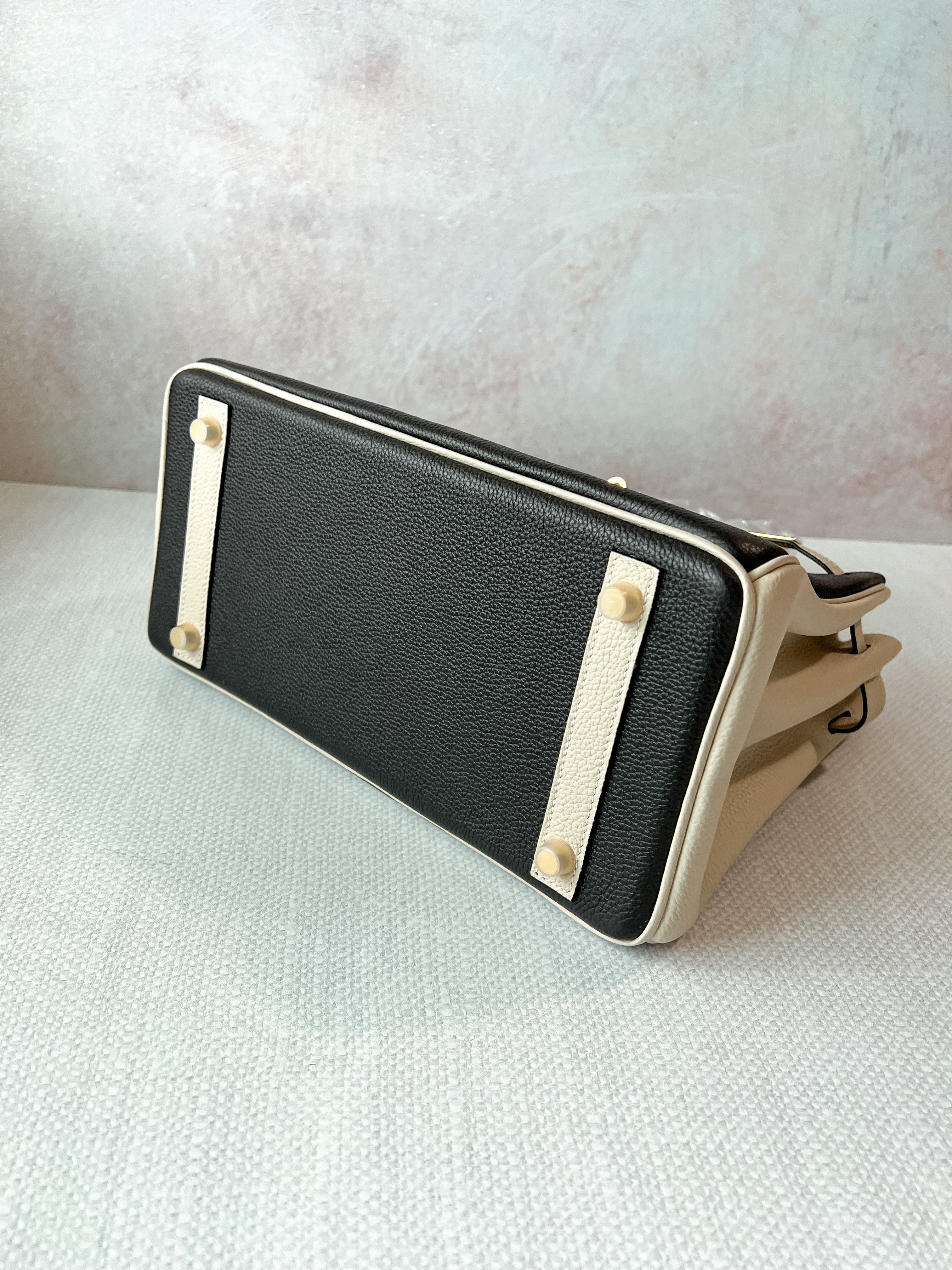 [TOP] HERMES Birkin 2 Tones Togo Leather 30cm- Cream and Black (Customised)