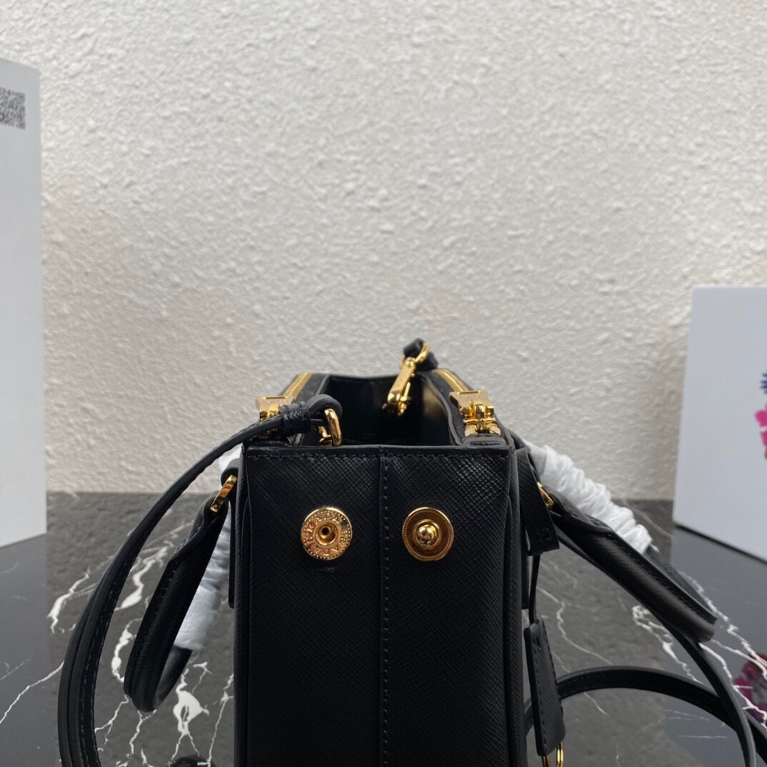 [TOP] PRADA Galleria Mini Saffiano Bag 20x15x9.5cm - Black