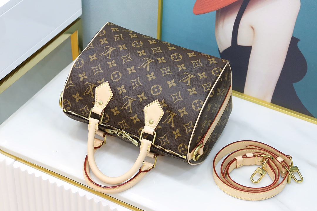 [TOP] Louis Vuitton LV L*V Speedy 25 Monogram Bag