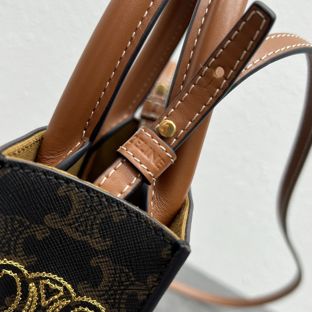 [TOP] CELINE Triomphe Tote Mini 17-20-6