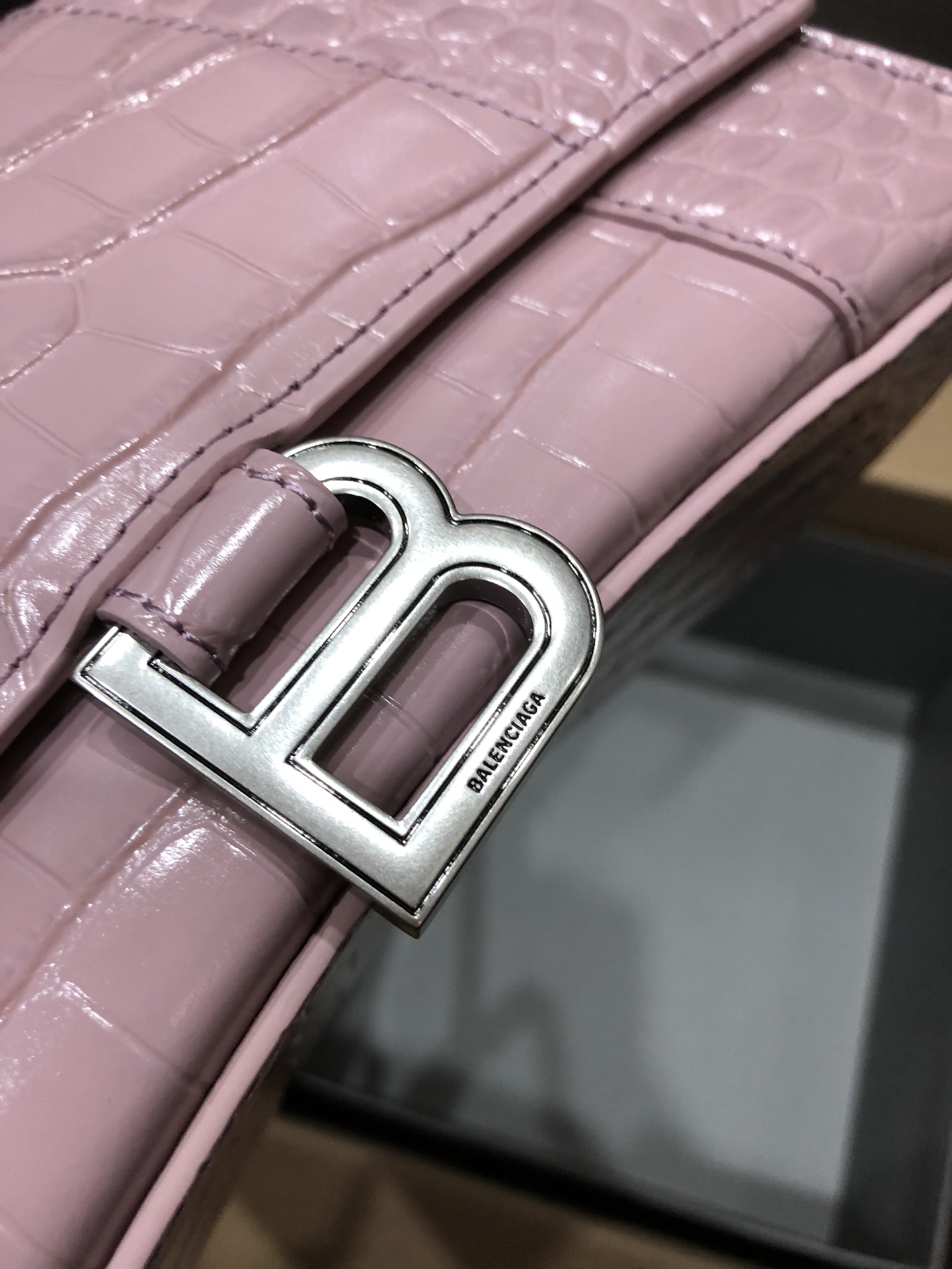 [TOP] BALENCIAGA Crocodile-Print Hourglass Bag 19/23cm - Pink