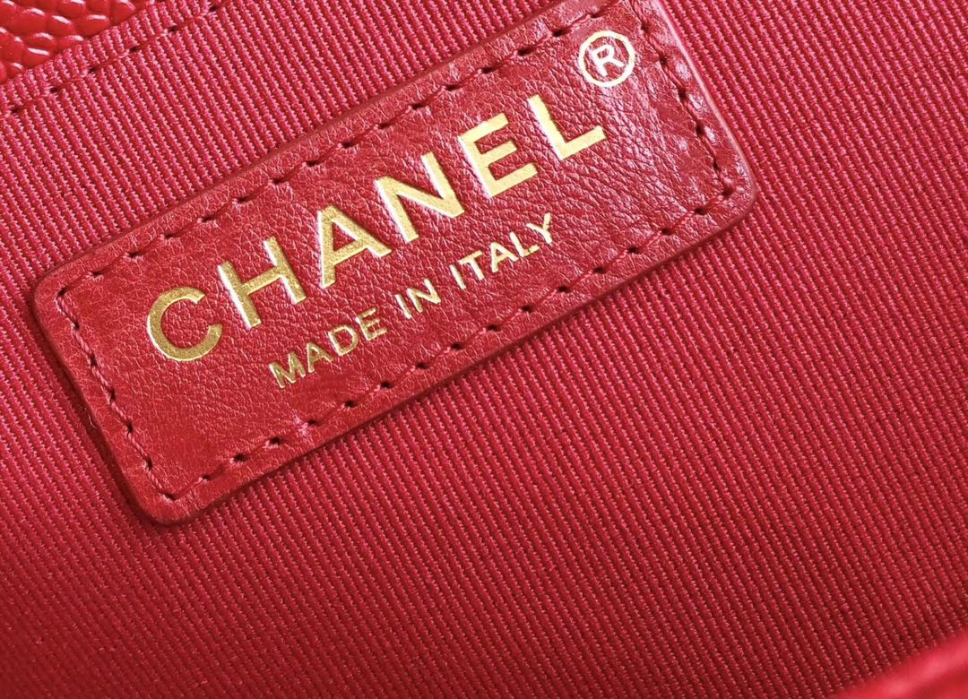 [TOP] CHANEL Le Boy Bag Caviar Medium 25cm - Red & GHW
