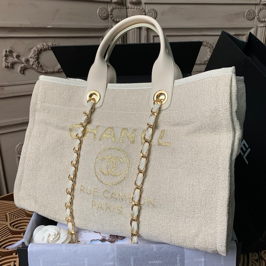 [TOP] CHANEL Deauville Tote Shopping Bag - White and Golden Threading