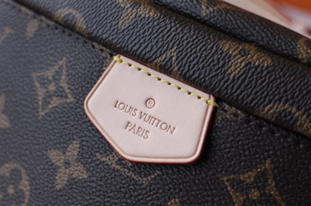 [TOP] Louis Vuitton LV Bumbag Monogram 37x14x13 cm-Brown