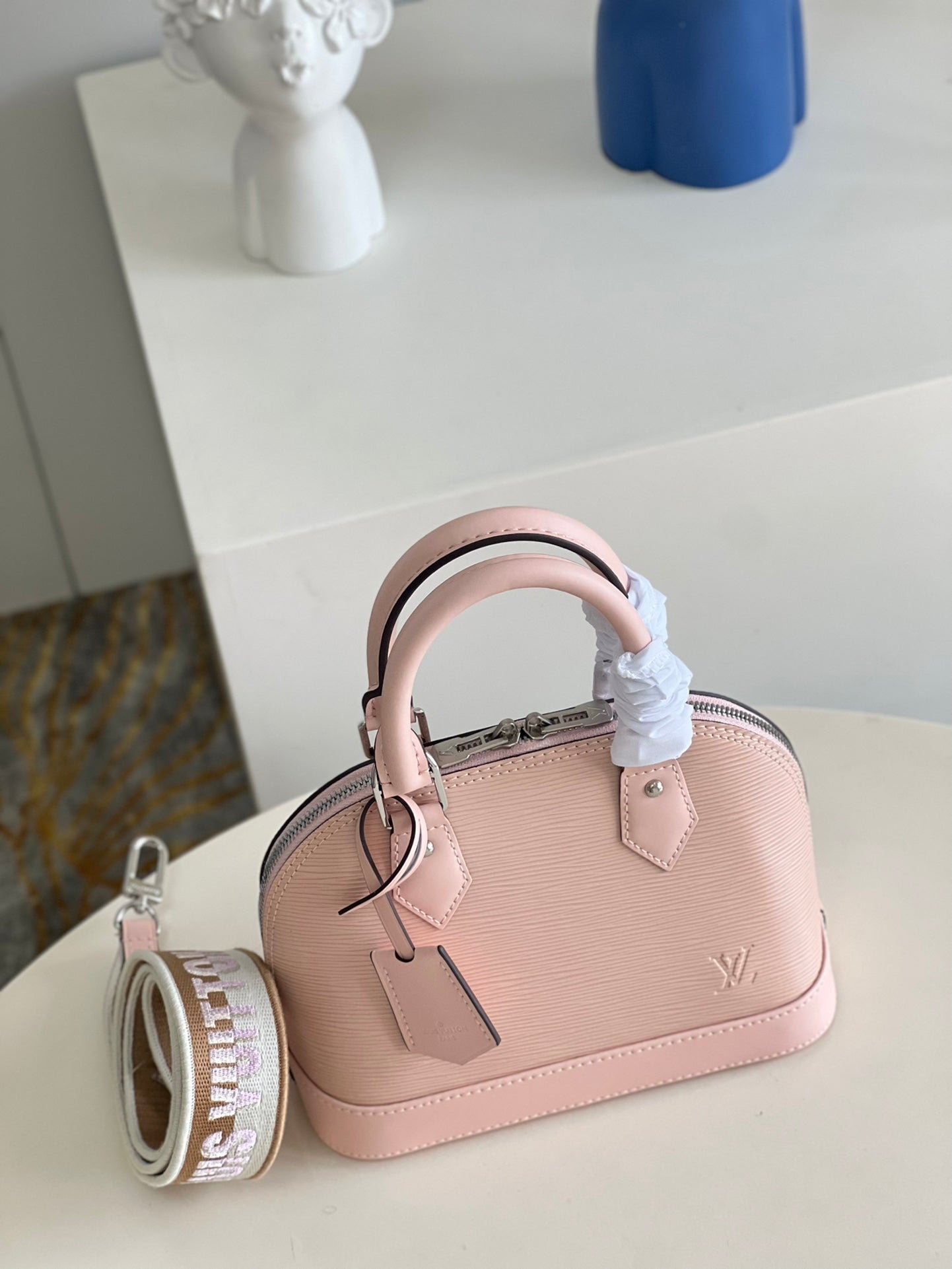 [TOP] Louis Vuitton LV  Alma BB Epi Leather 23.5X17.5X11.5cm - Pink &SHW