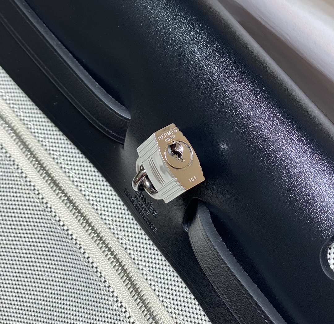 [TOP] HERMES Herbag Zip Canvas Handbag 31cm - 2 Color