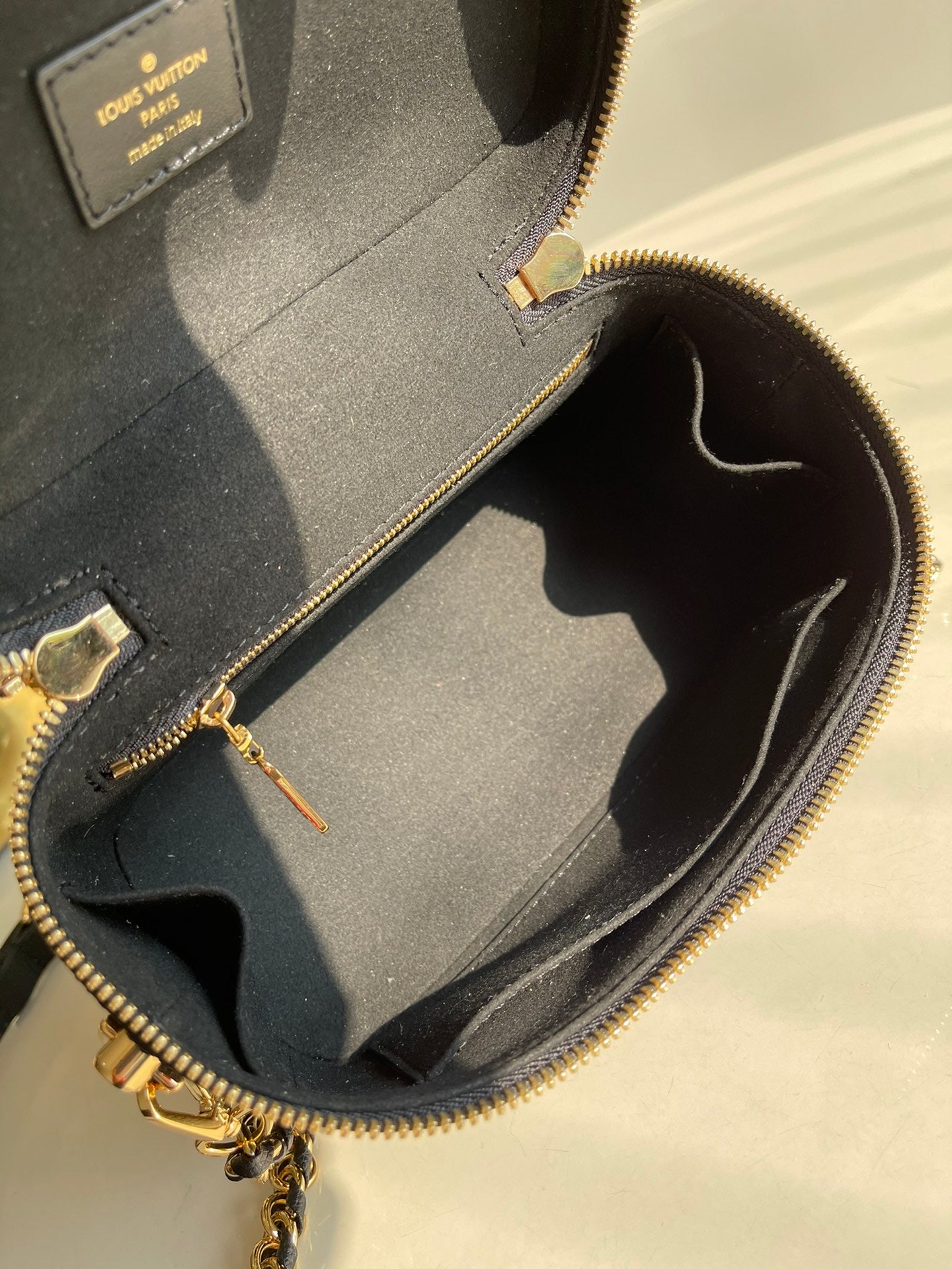 [TOP] Louis Vuitton LV L*V Empreinte Giant Monogram Vanity Bag 19/13/10cm - Black