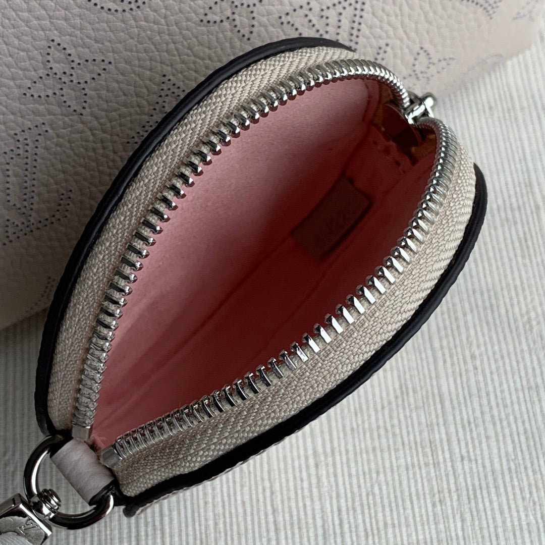 [TOP] Louis Vuitton LV L*V Bella Gallet Mahina Bag 19×22×14CM- Grey