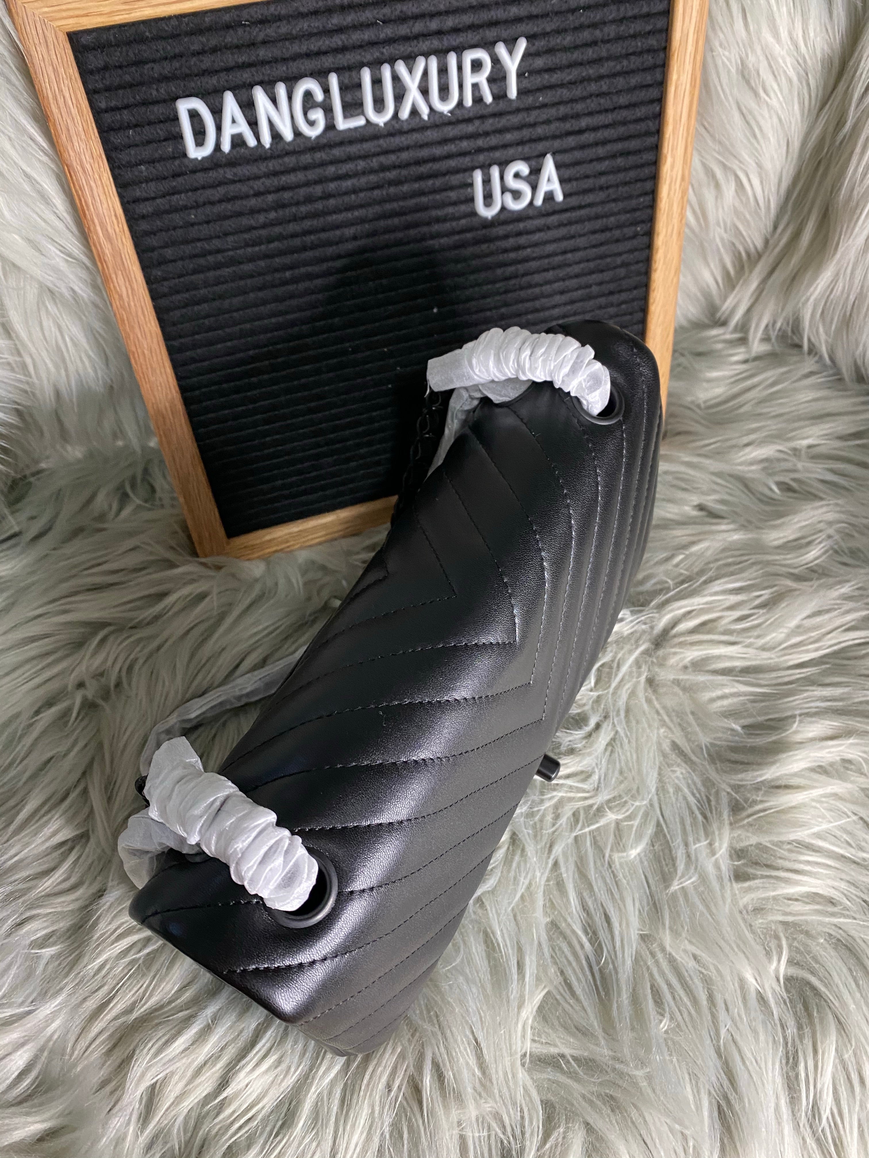 [TOP] CHANEL Classic Flap Bag Chevron Lambskin Medium 25.5cm – All Black