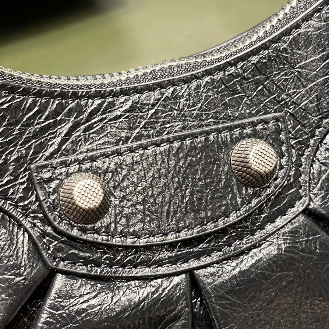 [TOP] BALENCIAGA Le Cagole Bag - Black