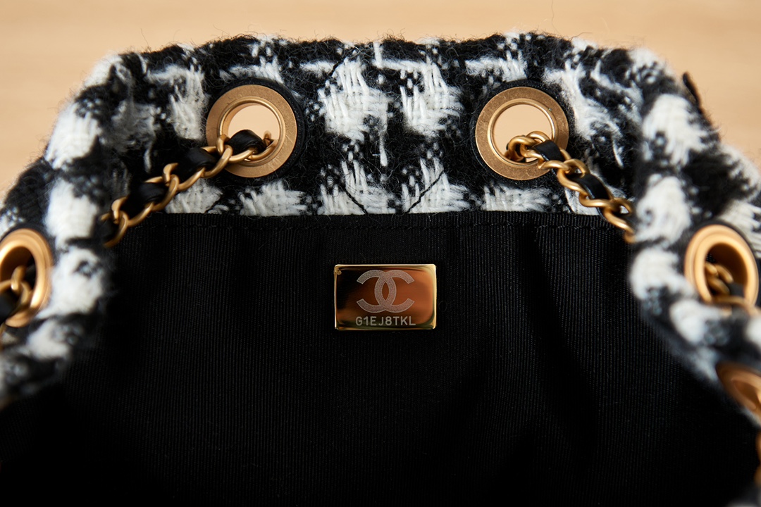[TOP] CHANEL Tweed Mini BackPack Bag 18*19.5*14cm - Black & GHW