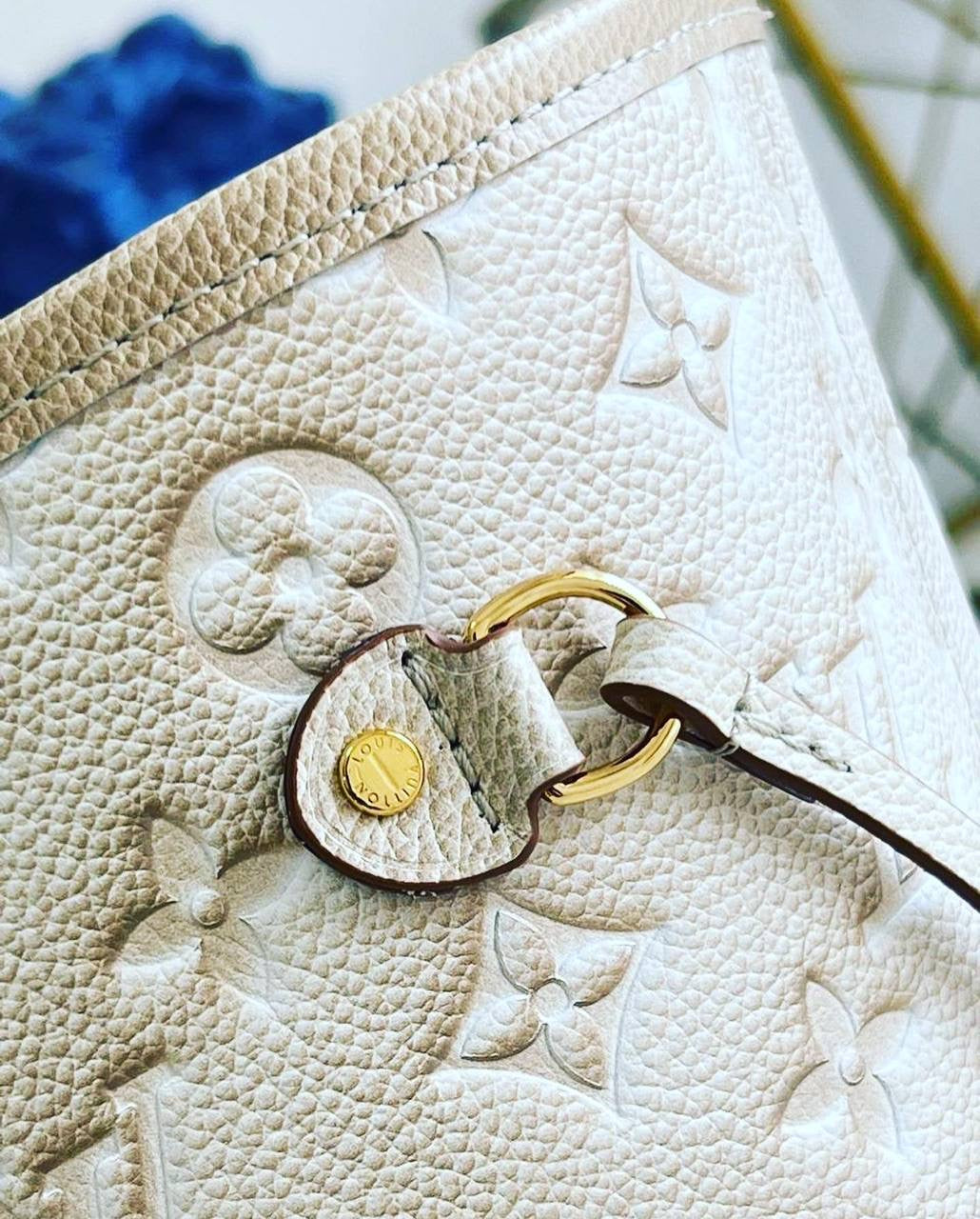 [TOP] Louis Vuitton LV  Neverfull Empreinte MM Bag 32x17x28cm - Beige