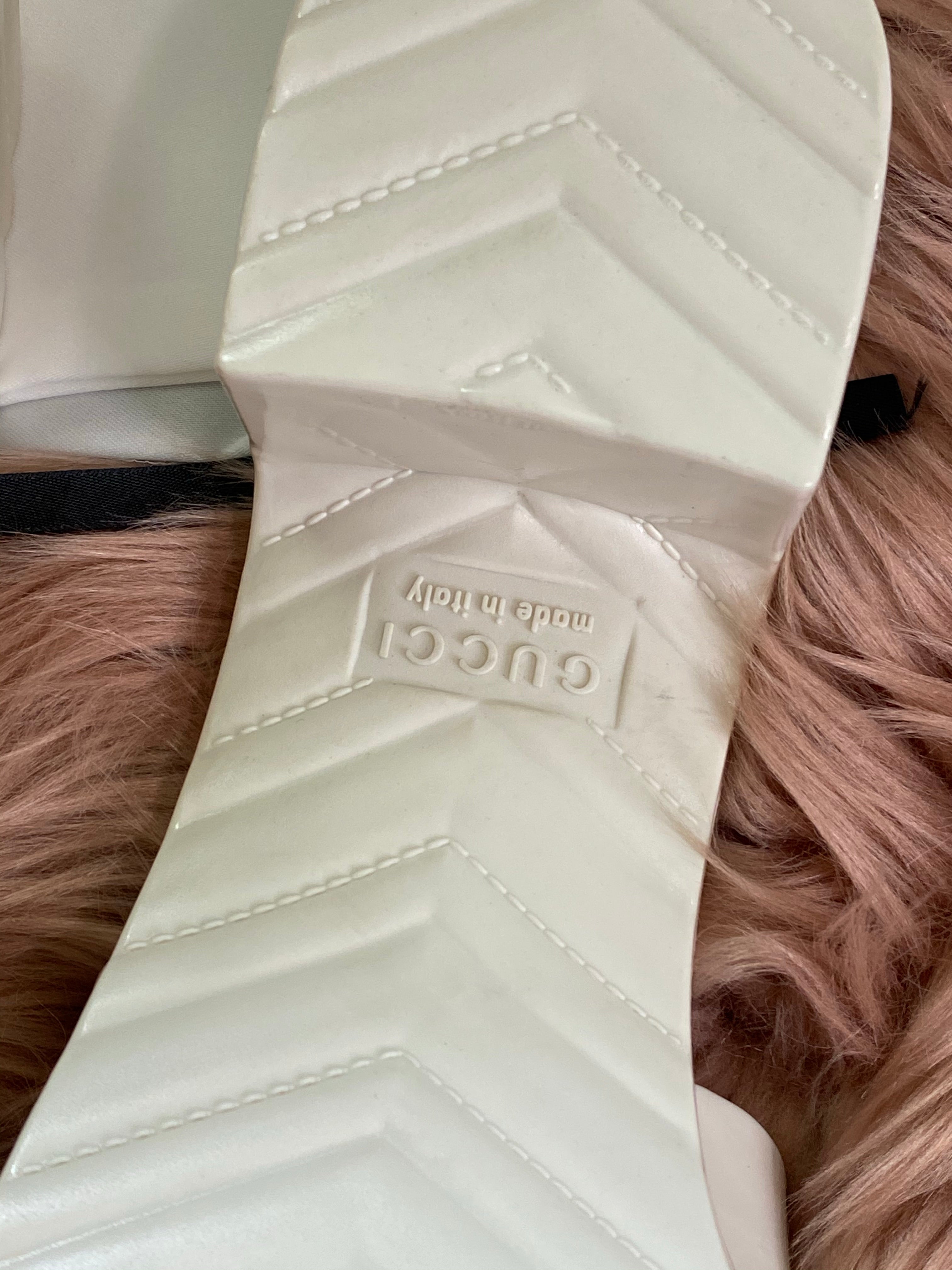 [TOP] GUCCI GG Logo Embossed Rubber Mules - White