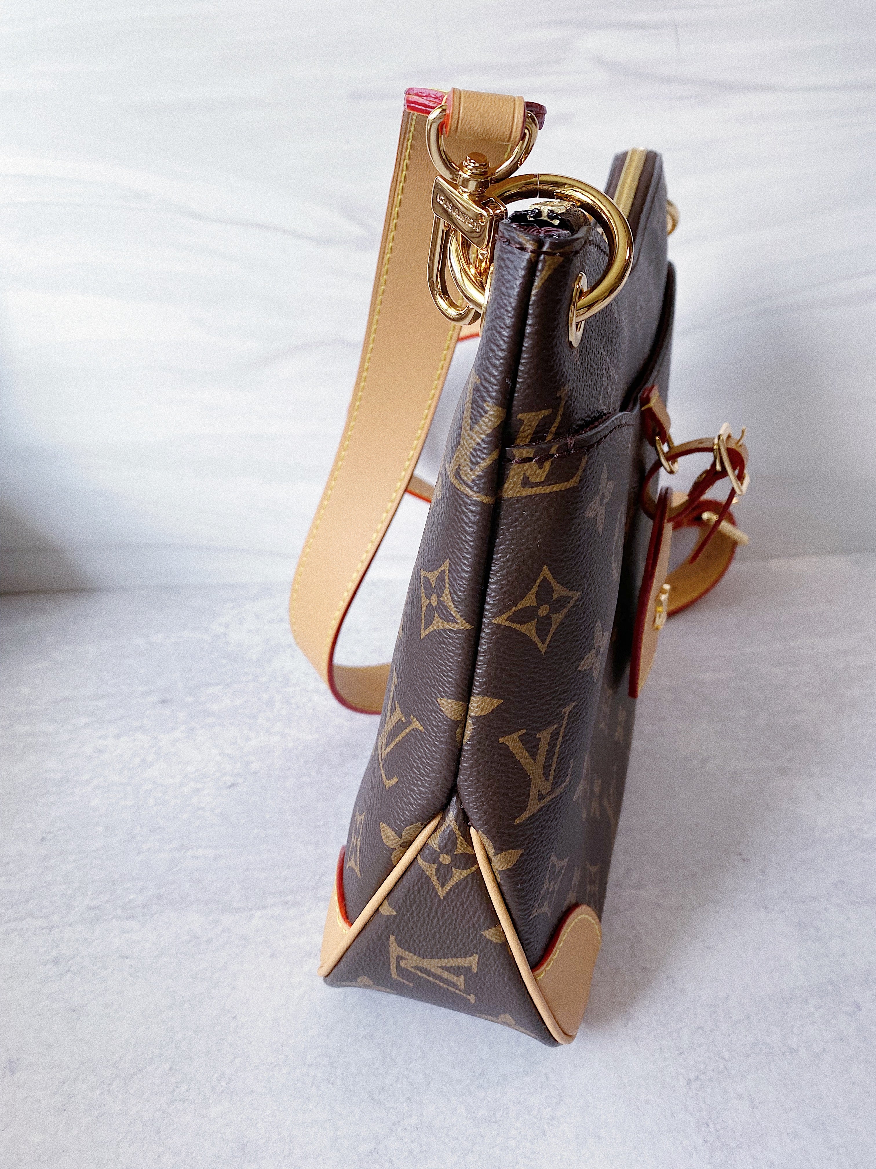 [TOP] Louis Vuitton LV Odeon Monogram Crossbody Bag 28x25x9cm - Beige Trim Leather