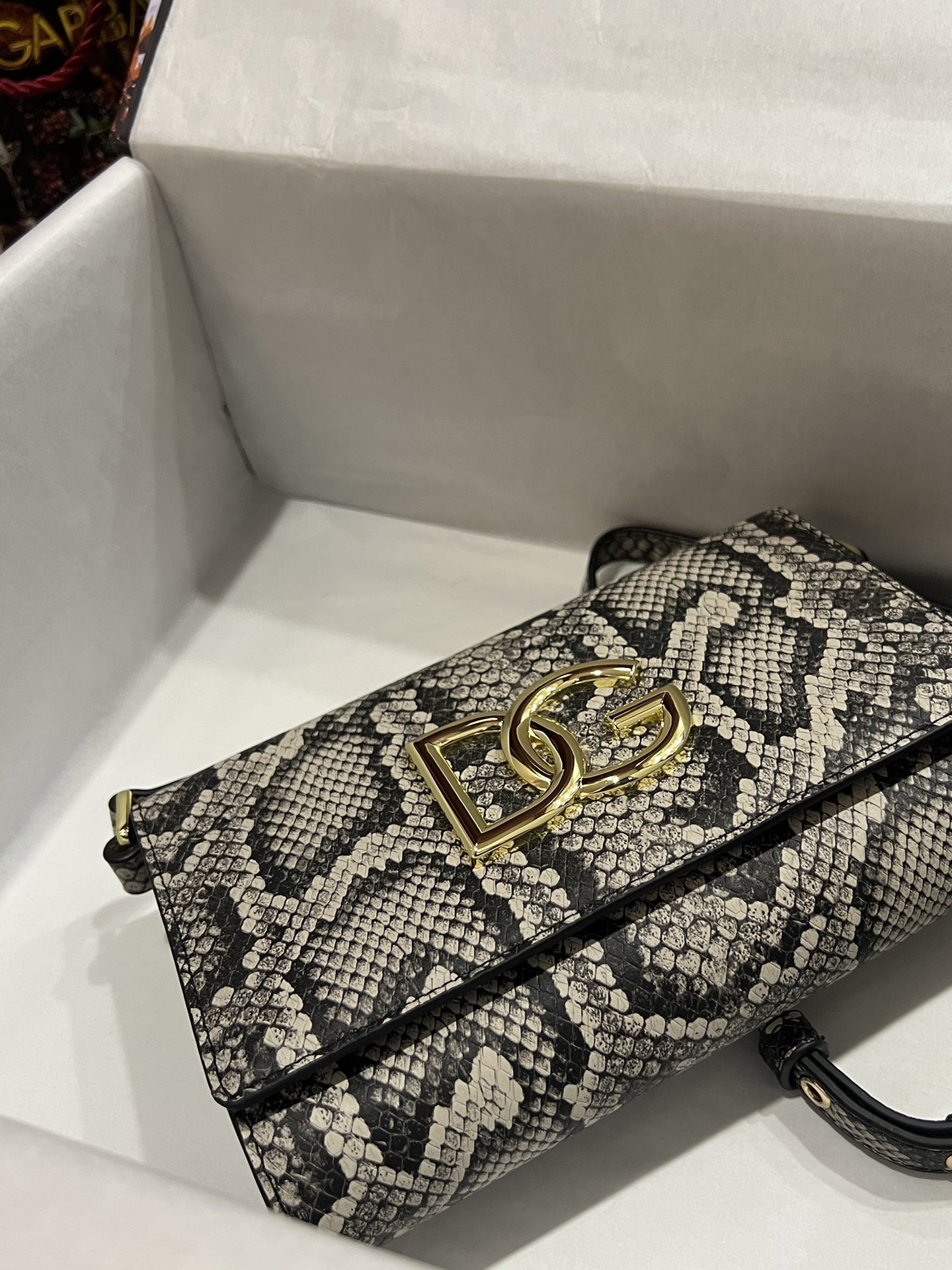 [TOP] Dolce & Gabbana D&G Calfskin Python Print 3.5 Bag  21*14*5cm