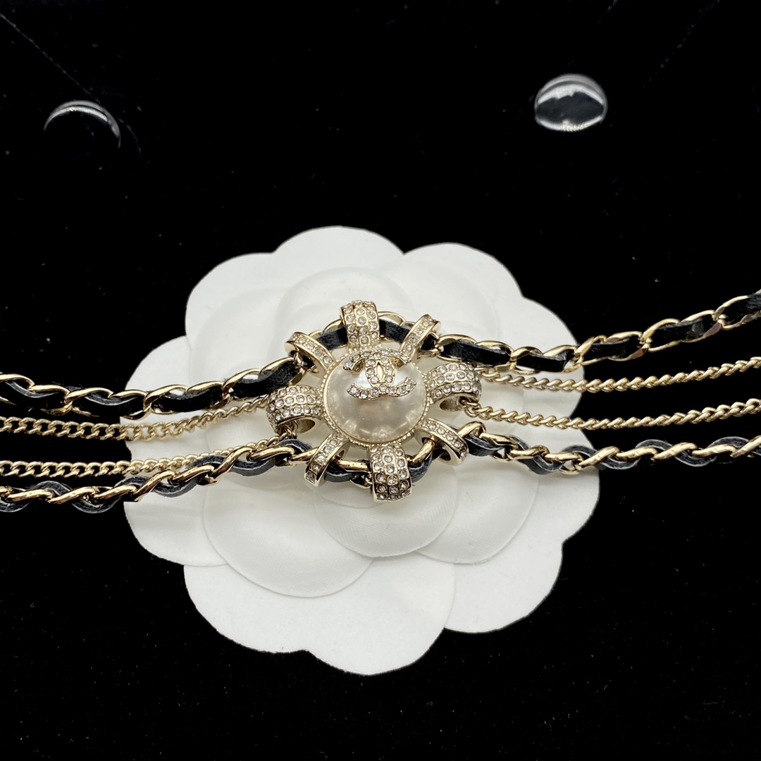 [TOP] CHANEL Choker Necklace