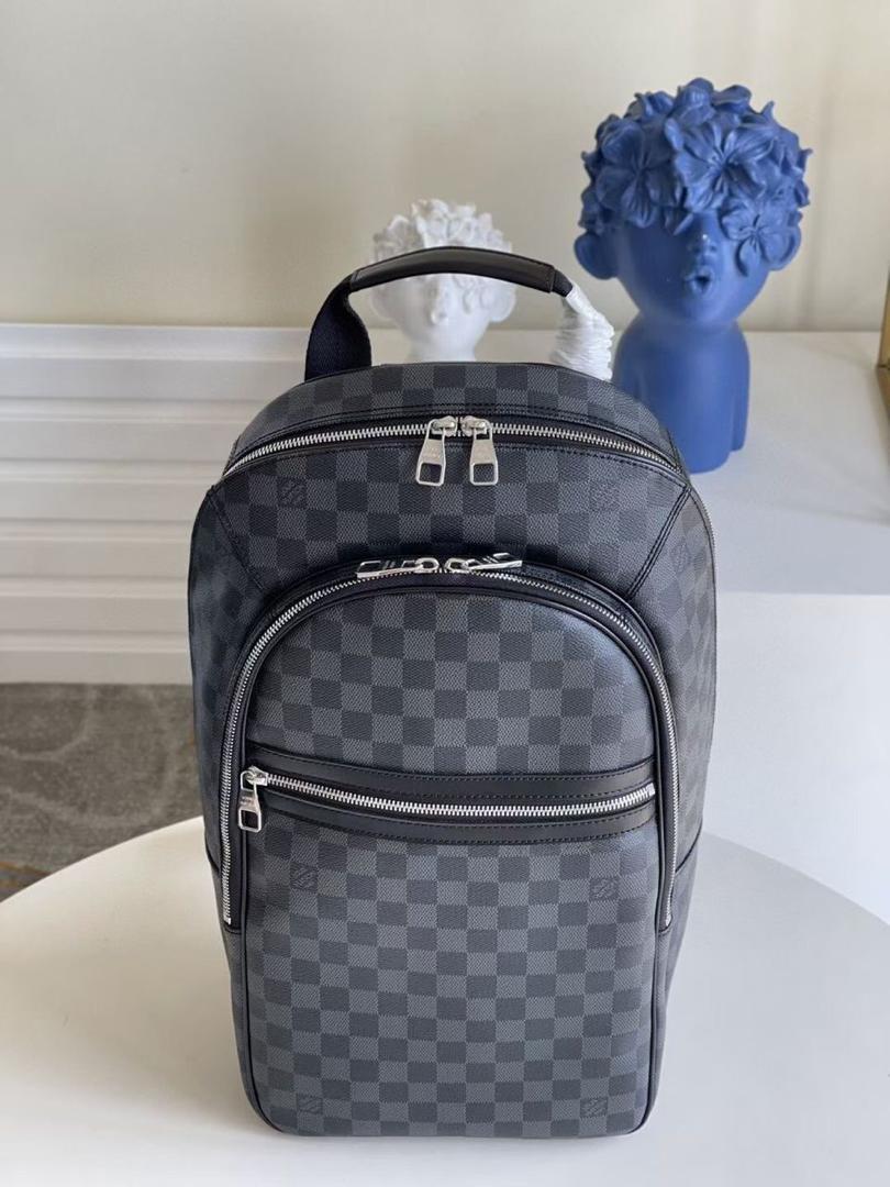 [TOP] Louis Vuitton LV Michael Backpack 28.0 x 45.0 x 18.0 cm- Black