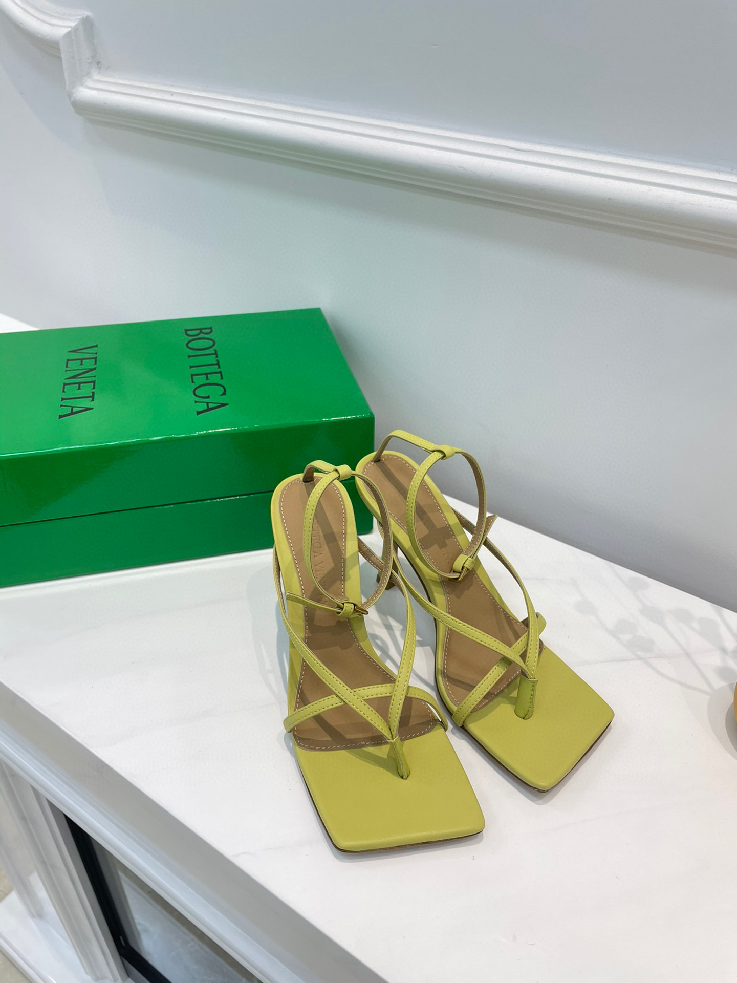 [TOP] Bottega Veneta BV Leather sandals Stretch Strap Sandal - 12 Colours