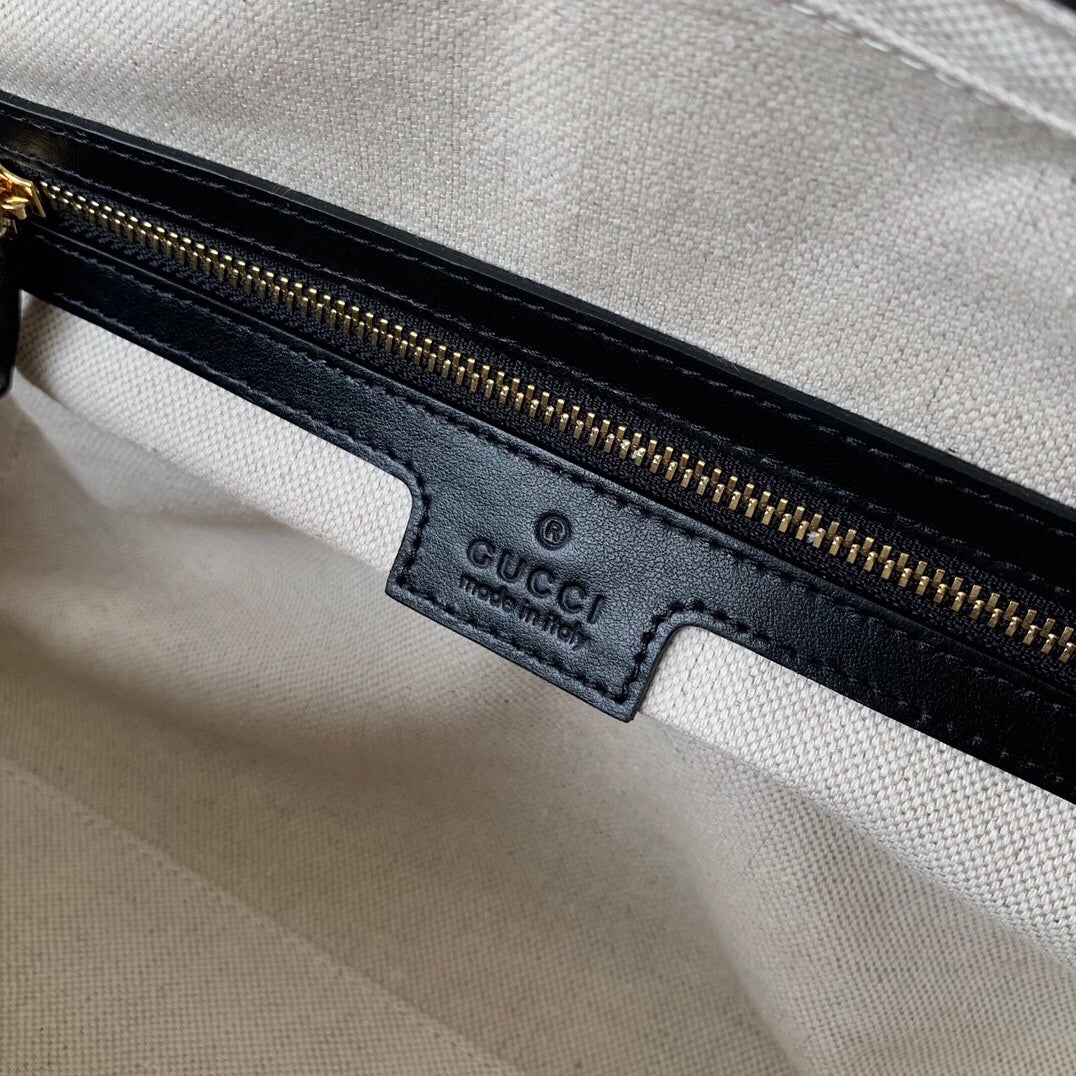 [TOP] GUCCI G*G Matelasse Leather Medium Top Handle Bag 31cm - Black