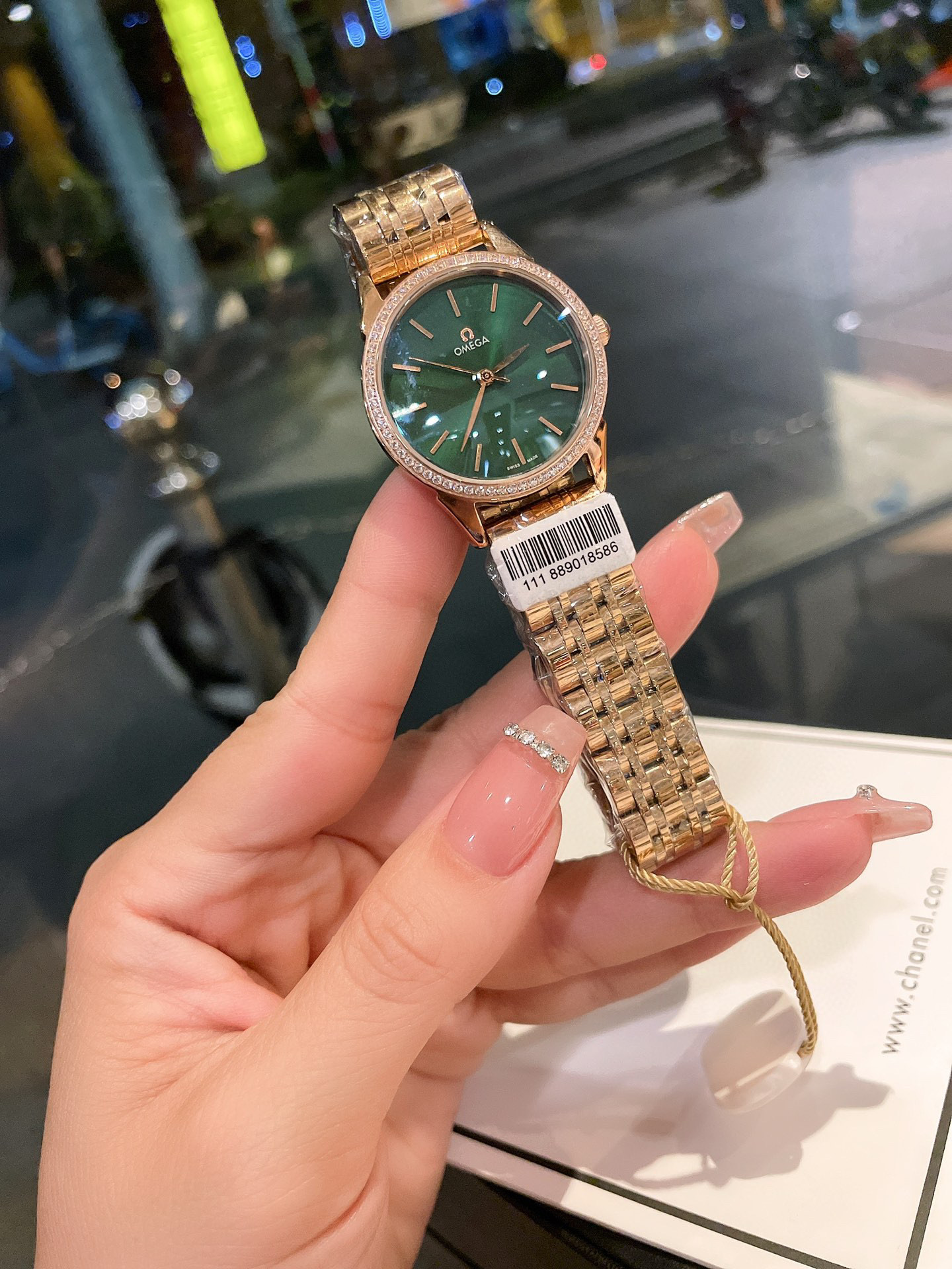 [TOP] OMEGA Green Dial Lady Watch 34mm - Gold/White Gold