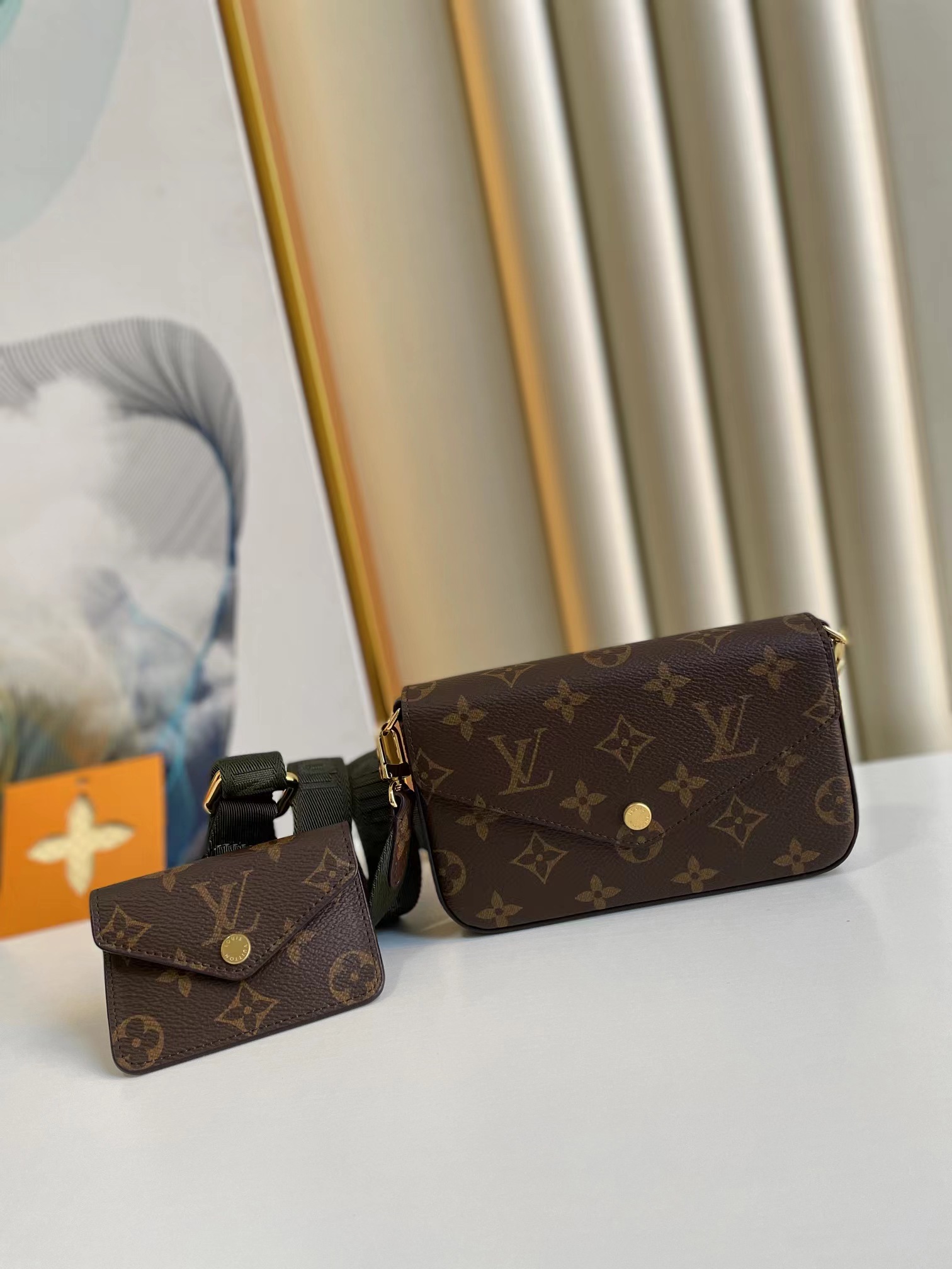 [TOP] Louis Vuitton LV Felicie Strap & Go Monogram 17×10×4cm - PINK/Green