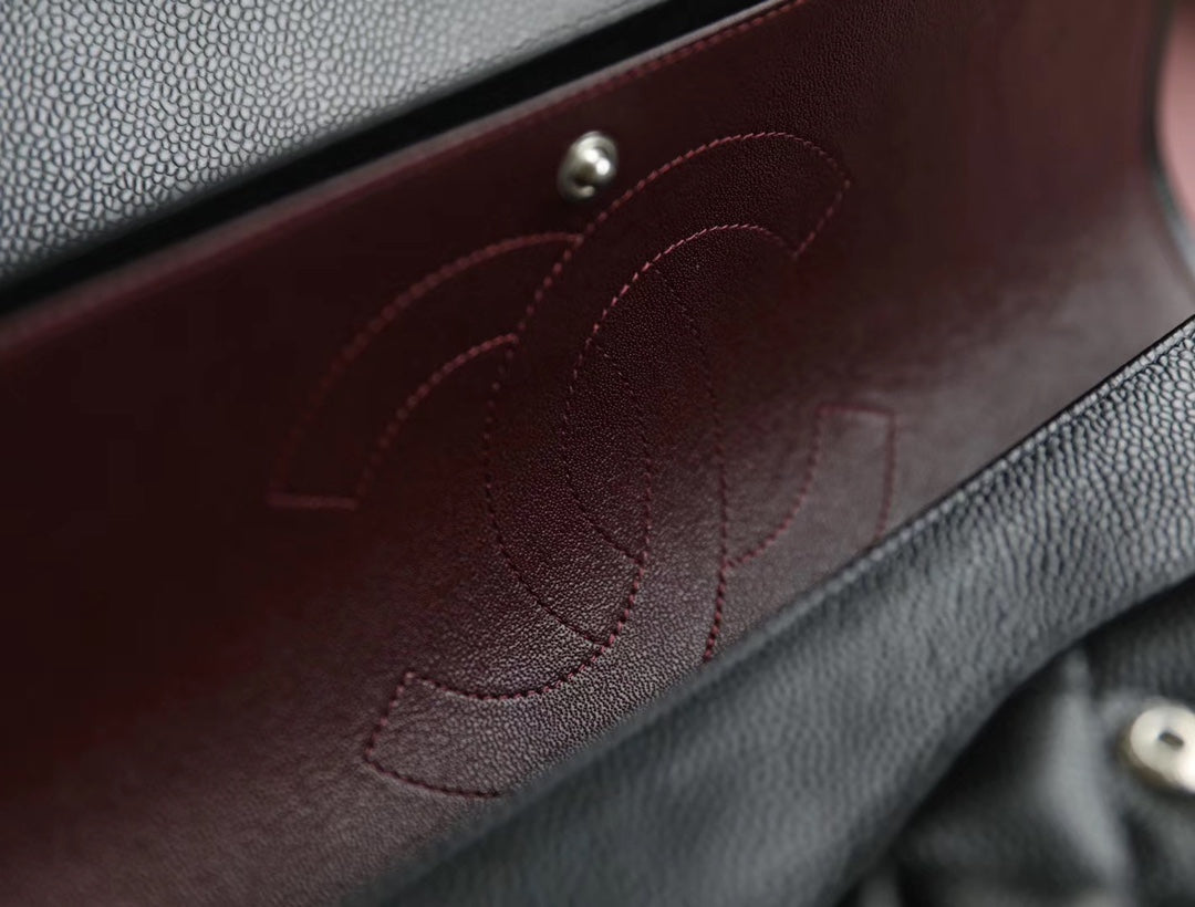 [TOP] CHANEL Classic Flap Bag Caviar Jumbo 30CM - Black & SHW