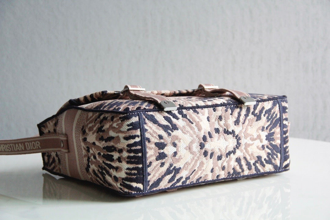 [TOP] Christian Dior Camp Embroidery Bag - Pink Tie Dye