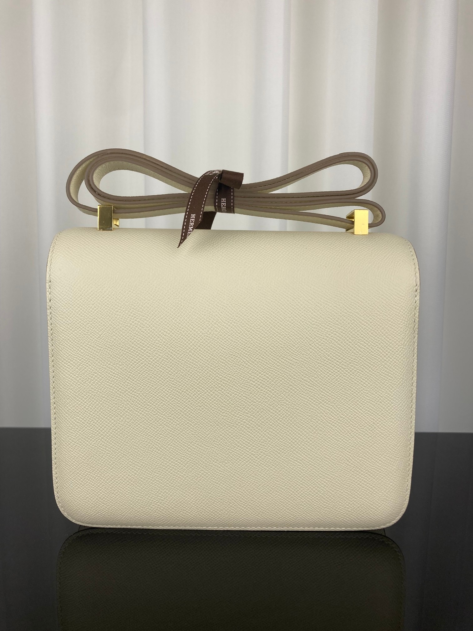 [TOP] HERMES Constance Epsom Leather 18cm - Cream & GHW