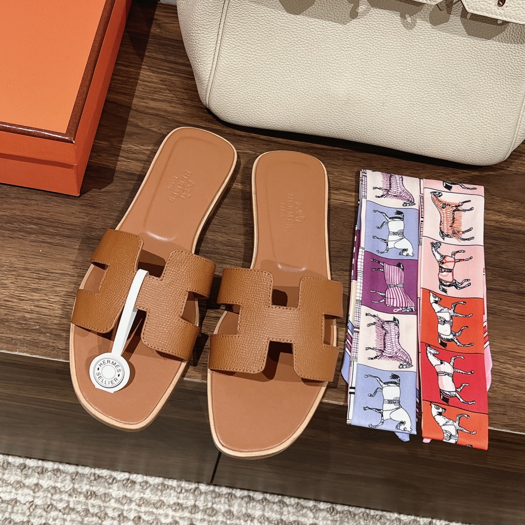 [TOP] HERMES Oran Sandals - 16 Color