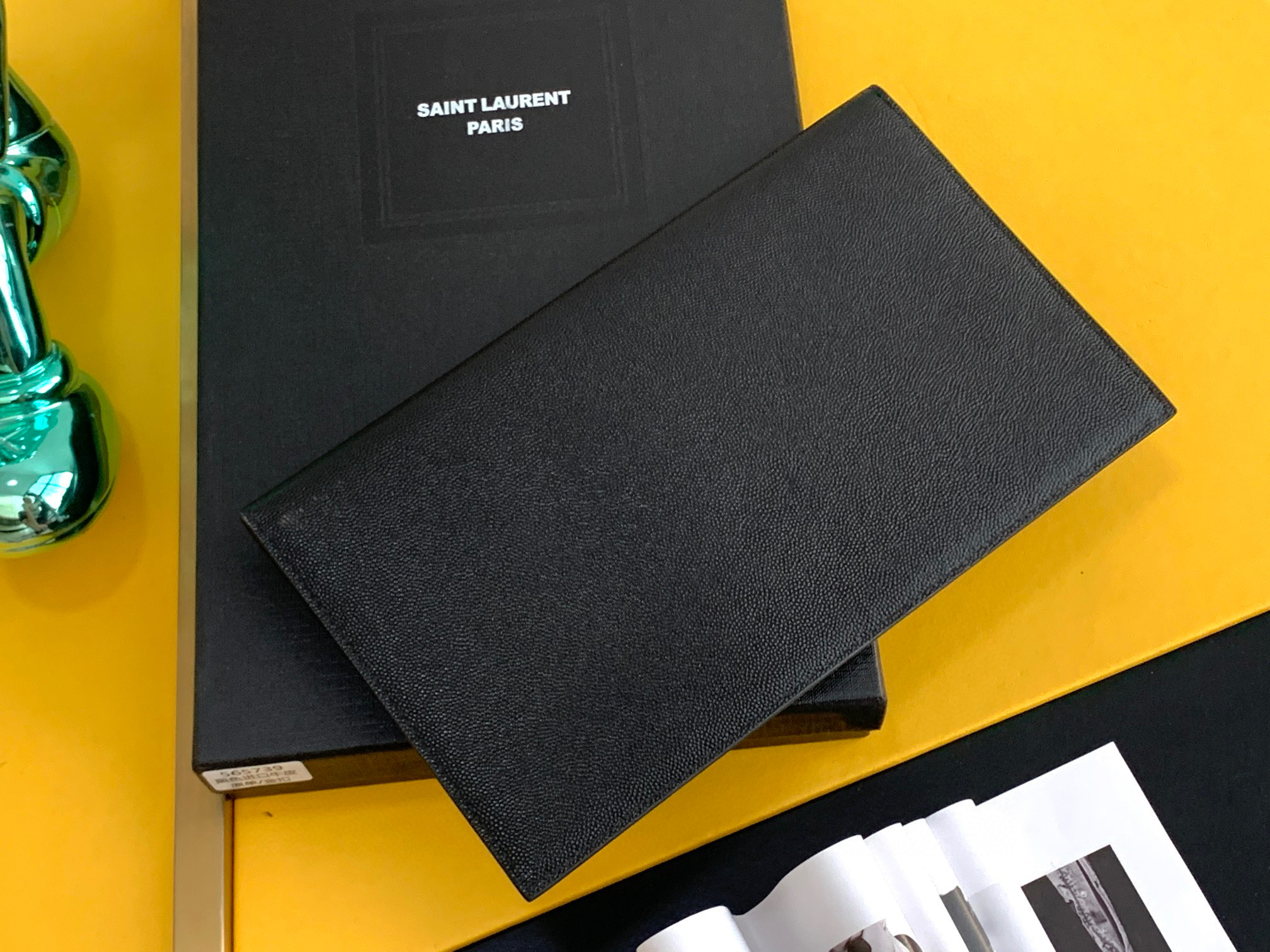 [TOP] Yves Saint Laurent YSL UPTOWN Pouch In Grain Leather- Black