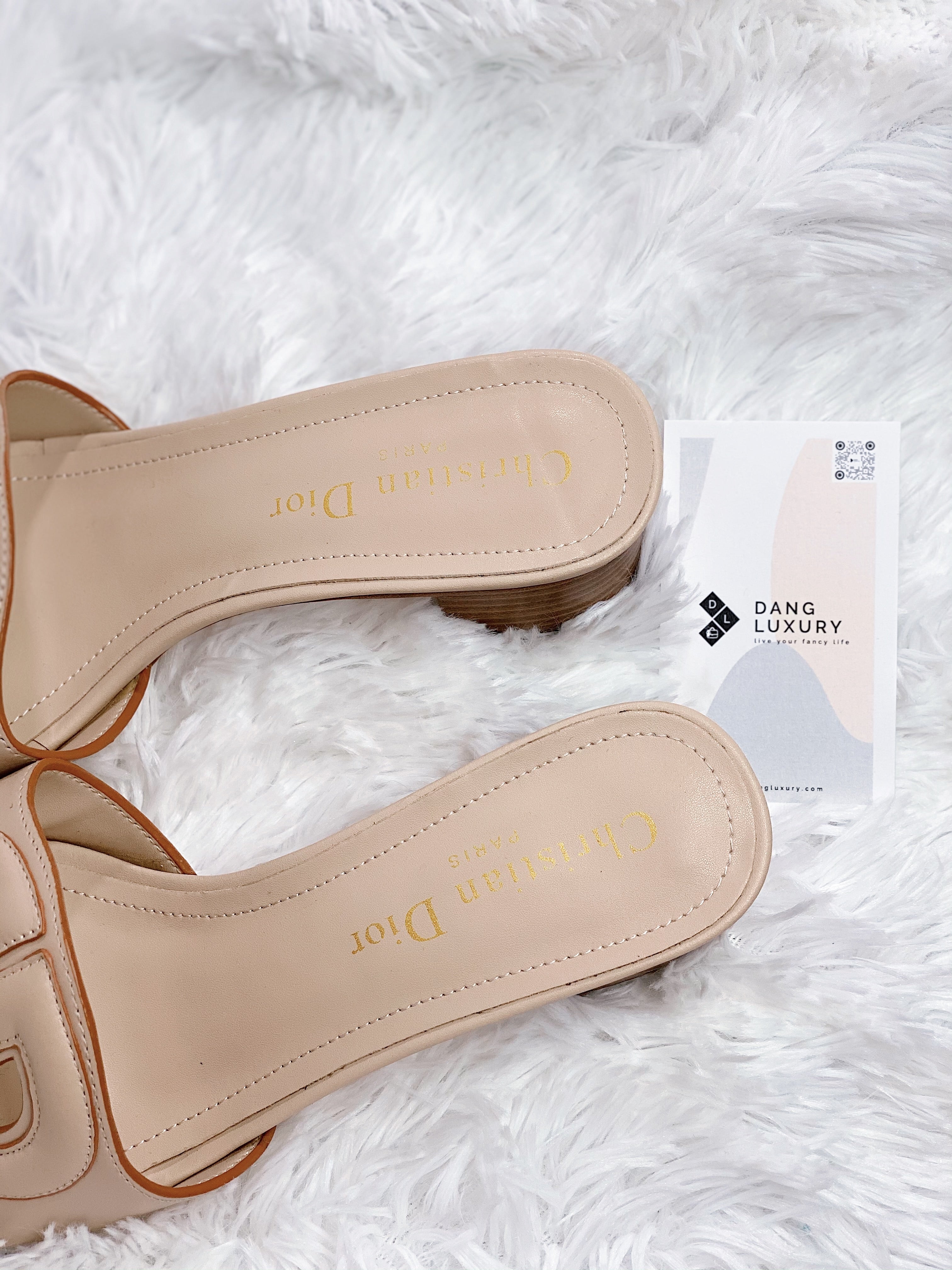 [TOP] Christian Dior CD Logo Sandal Calfskin Leather - Beige