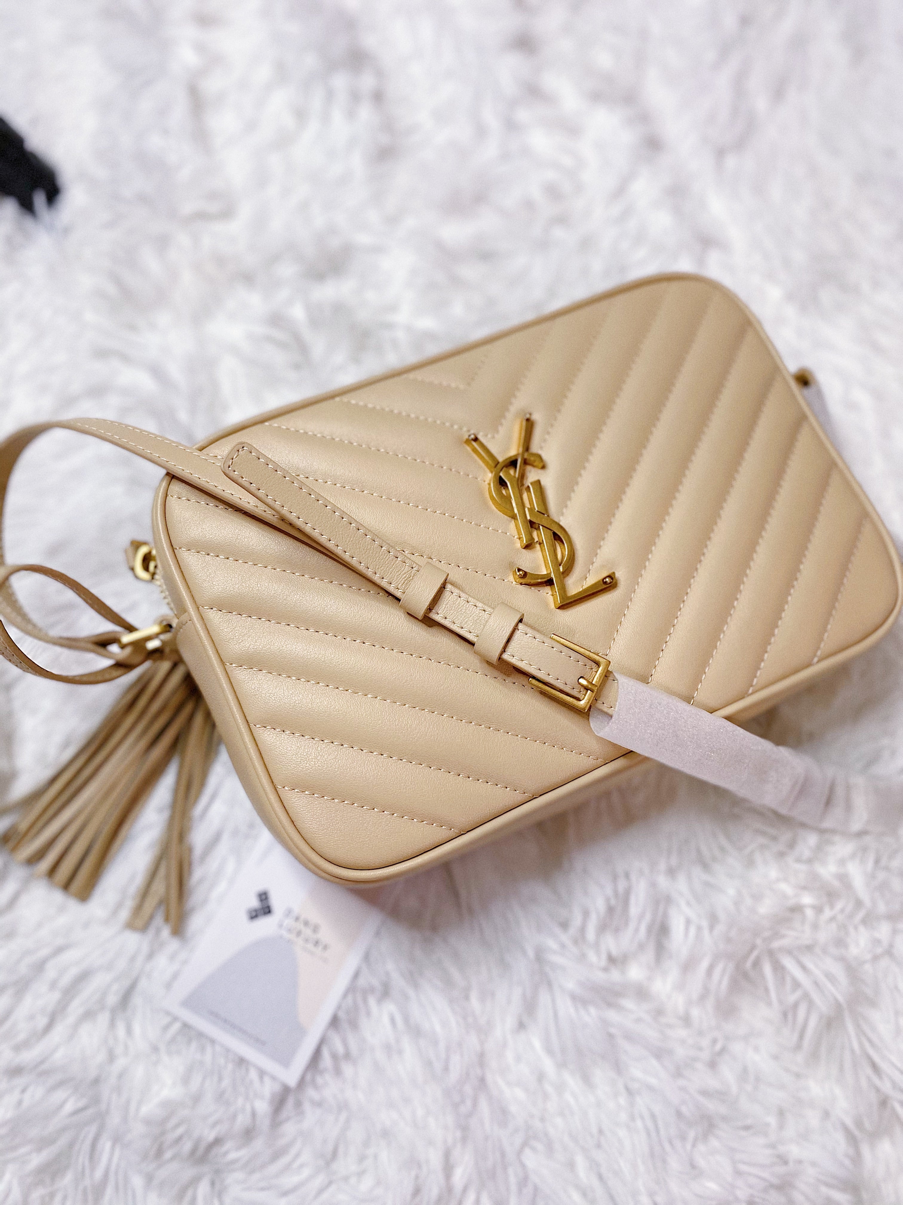 [TOP] Yves Saint Laurent YSL YSL LouLou Camera Bag - BEIGE