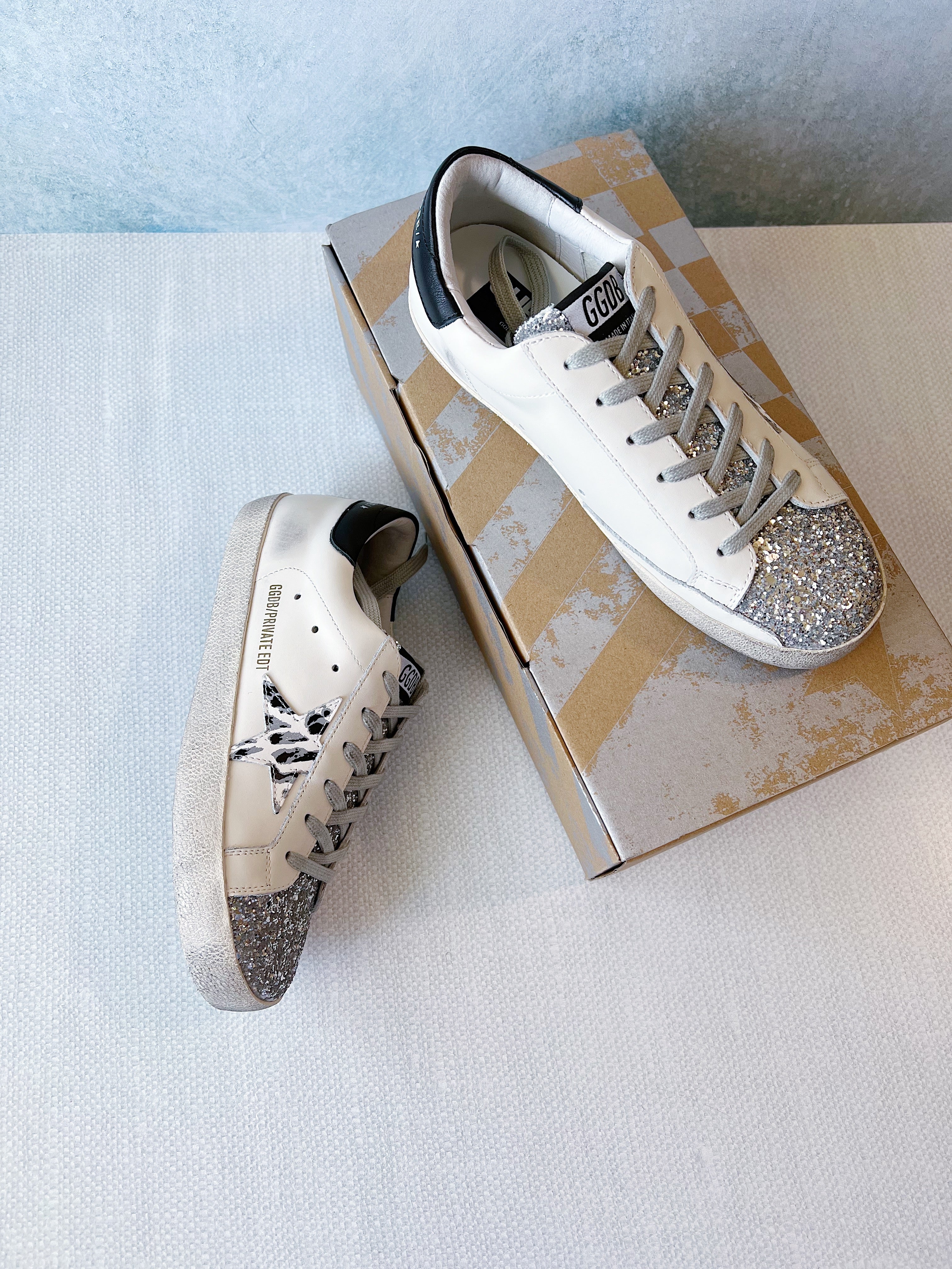 [TOP] GGDB Glittery Sneakers w Stripes Star - White
