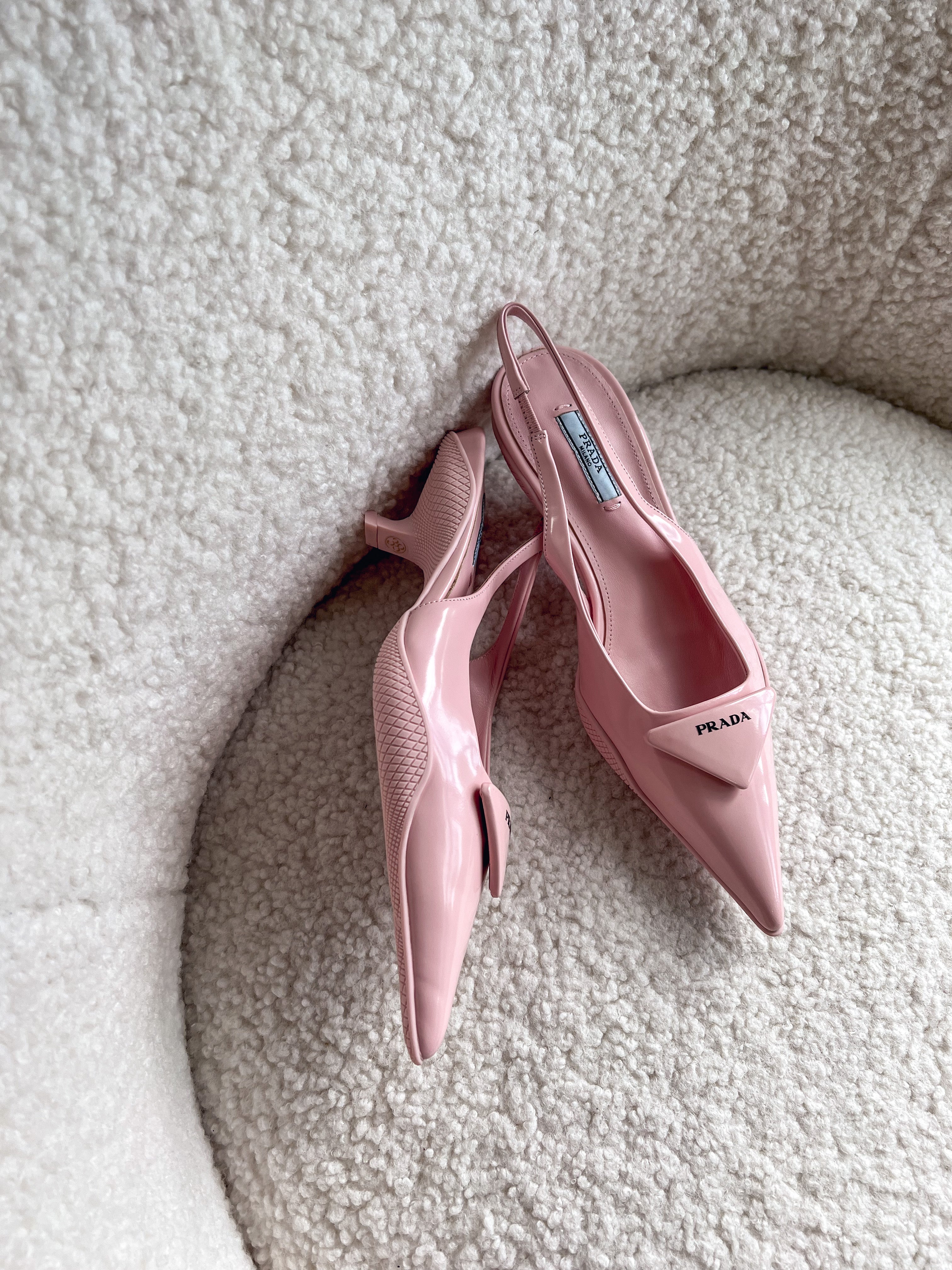 [TOP] PRADA Triangle Logo Kitten Heel Slingback Pump - Pink