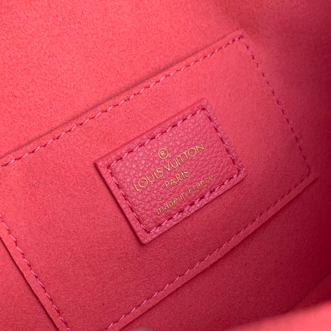 [TOP] Louis Vuitton LV L*V Mini Dauphine Tufted Monogram 20x15x9 cm- Rose Fluo