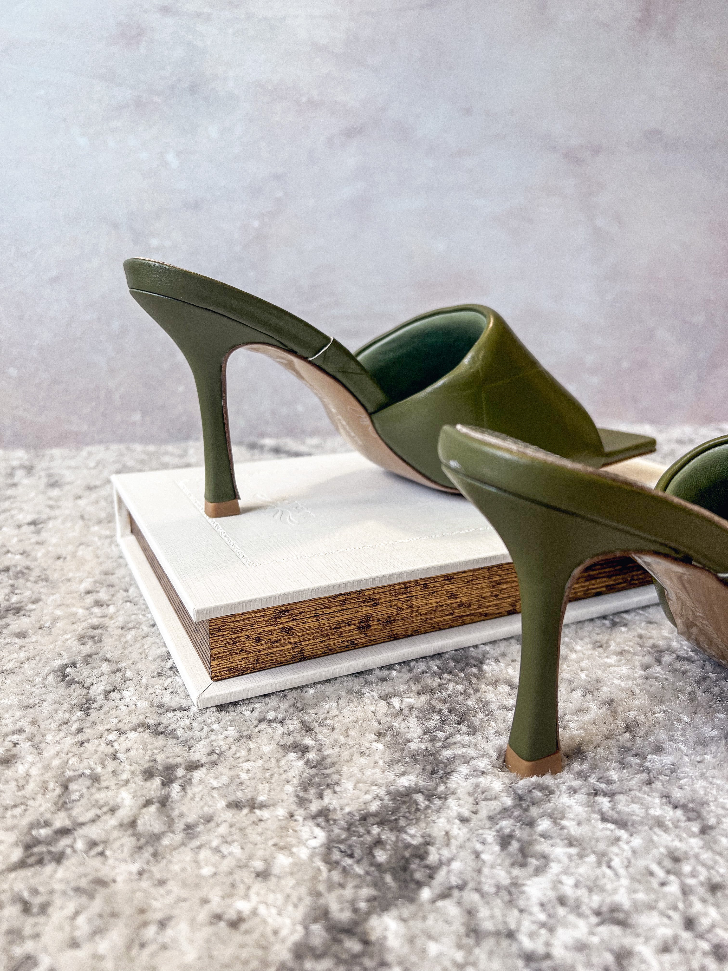 [TOP] Bottega Veneta BV BV Quilted Leather Lido Heeled Mule - Dark Green