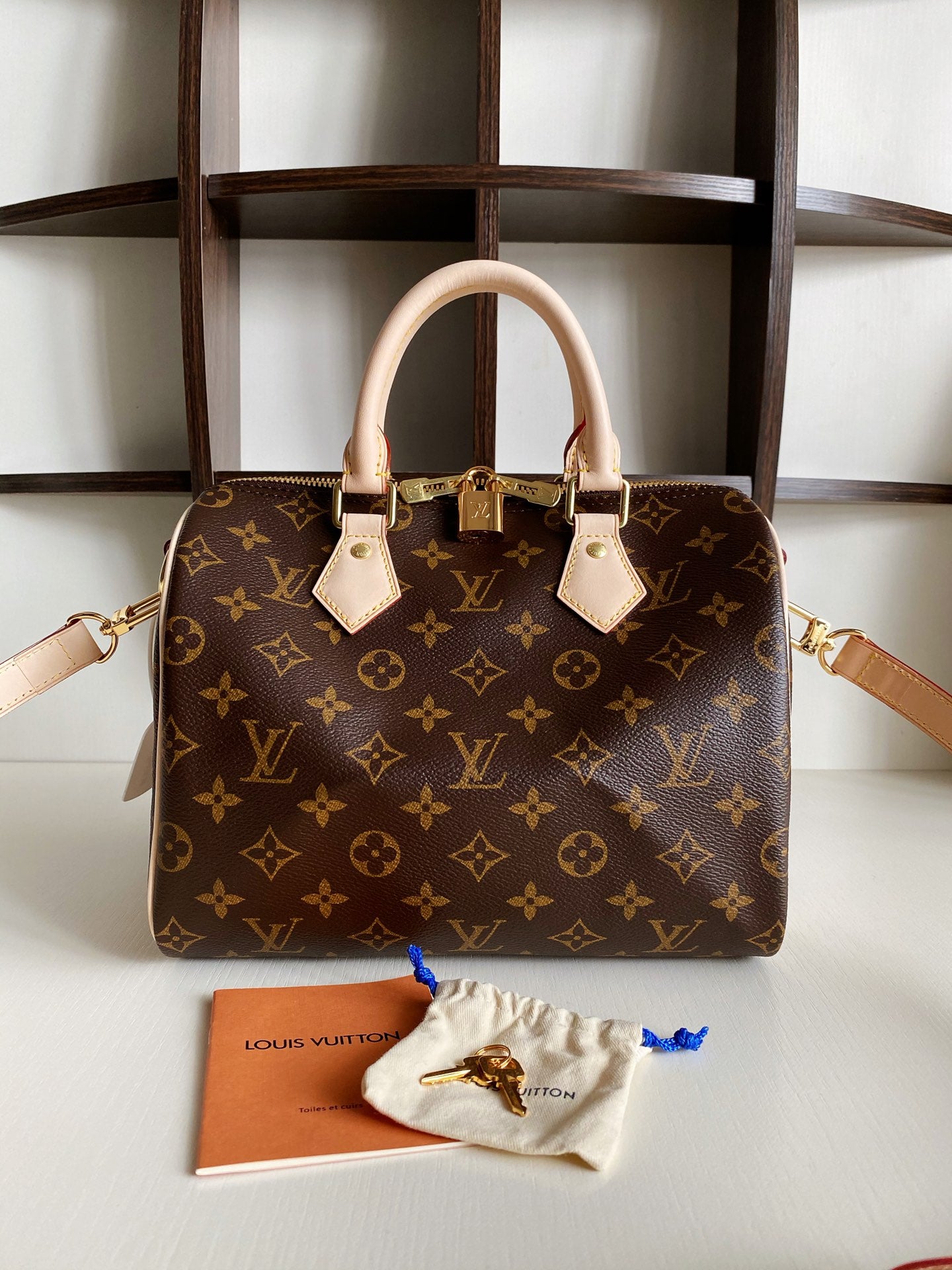 [TOP] Louis Vuitton LV  Speedy 25 Monogram Bag 25x19x15cm -Brown