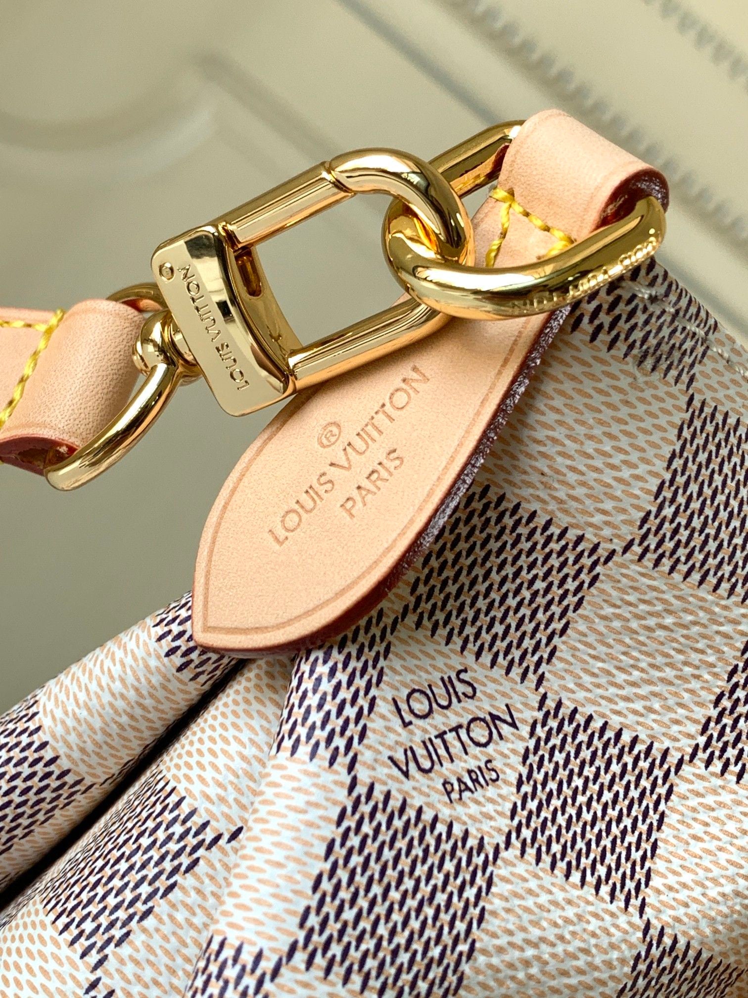 [TOP] Louis Vuitton LV L*V Lymington Damier Azur Bag 35 x 24 x 14cm