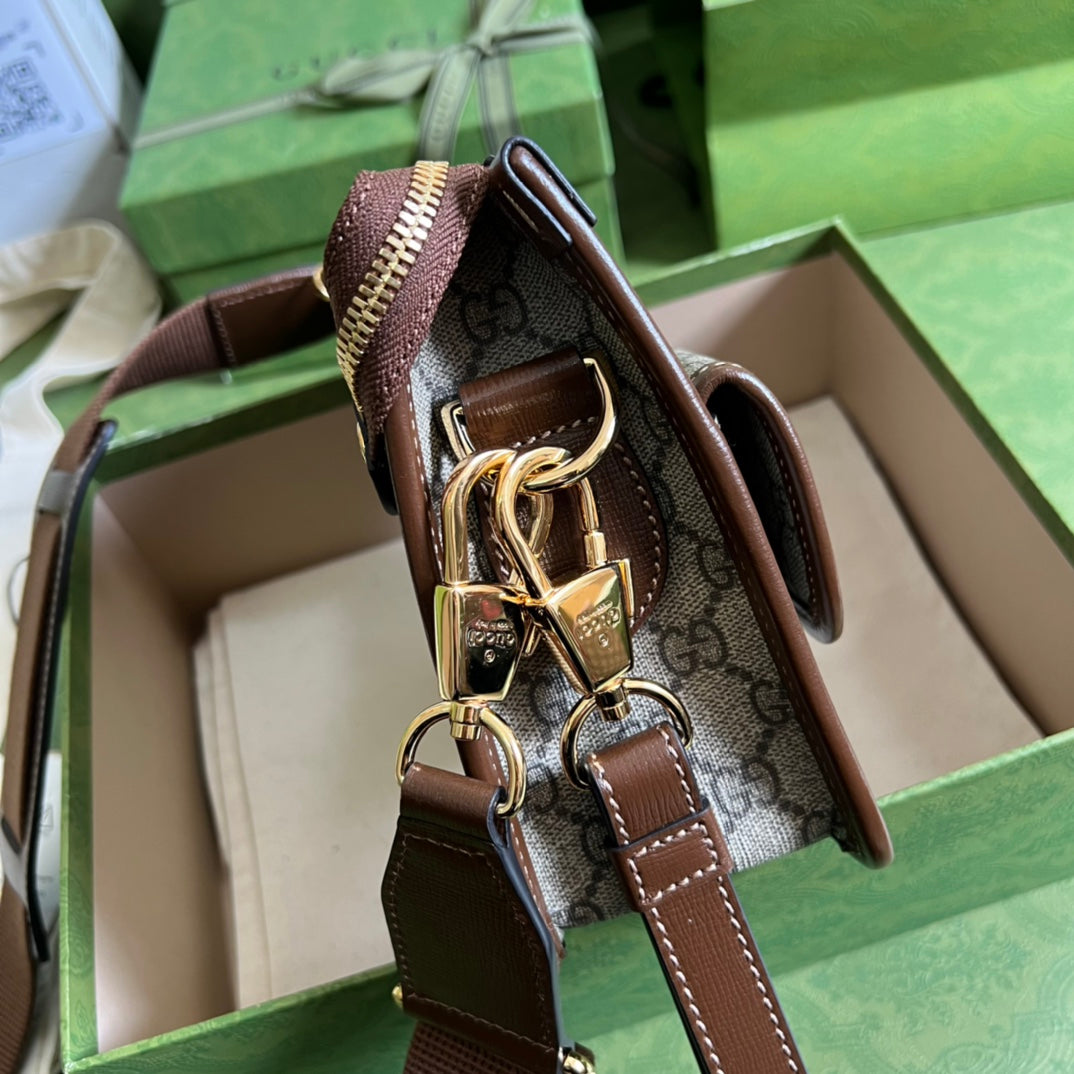 [TOP] GUCCI G*G Messenger Bag w/ Interlocking G - Black