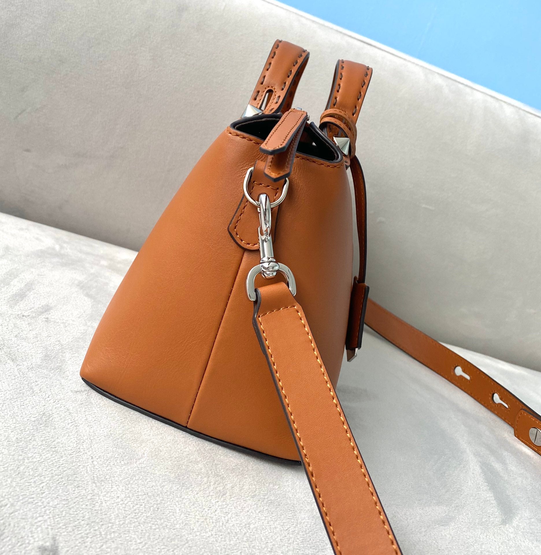 [TOP] FENDI FENDI By The Way Medium Bag - Brown
