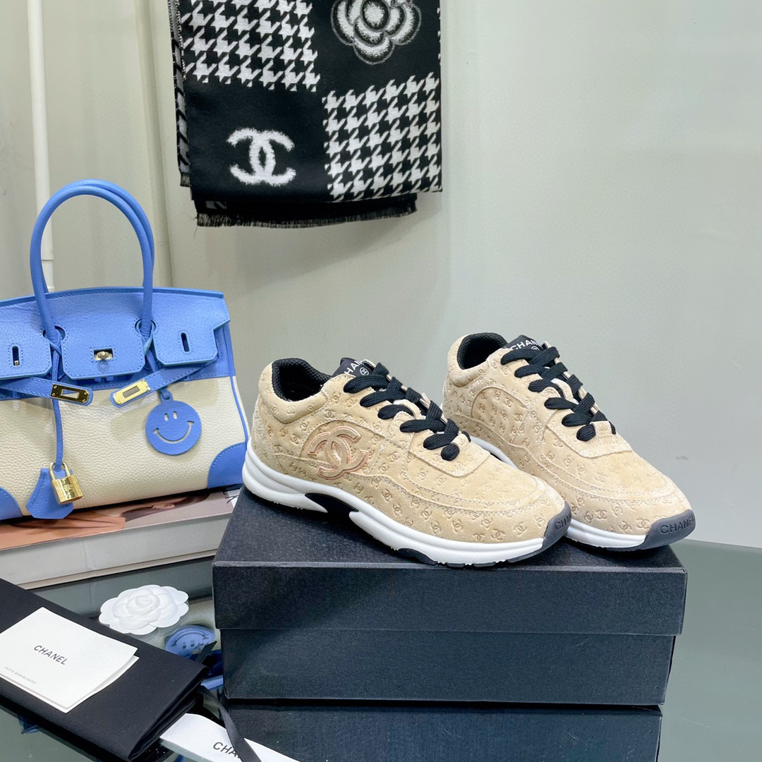 [TOP] CHANEL Two Tone Sneaker - 8 Clolours