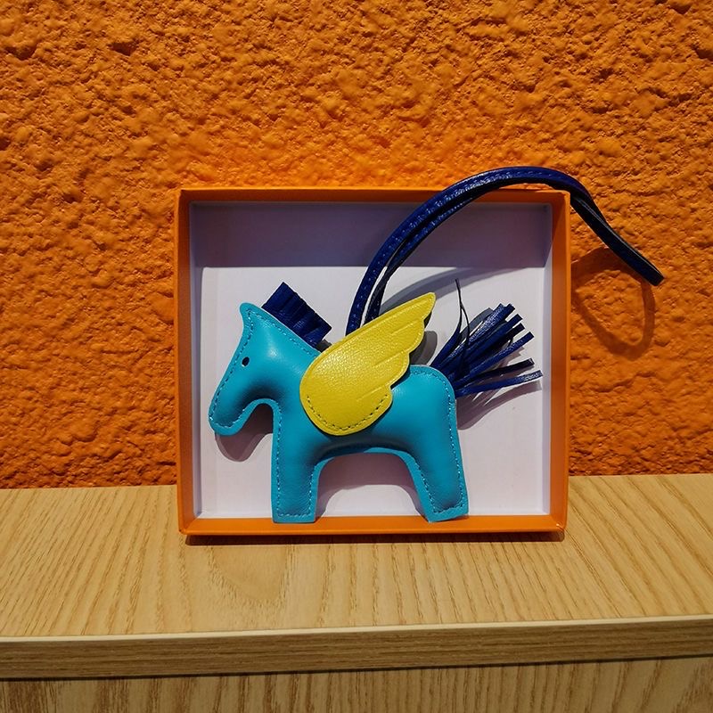 [TOP] HERMES Pagasus Charm - 19 Colours