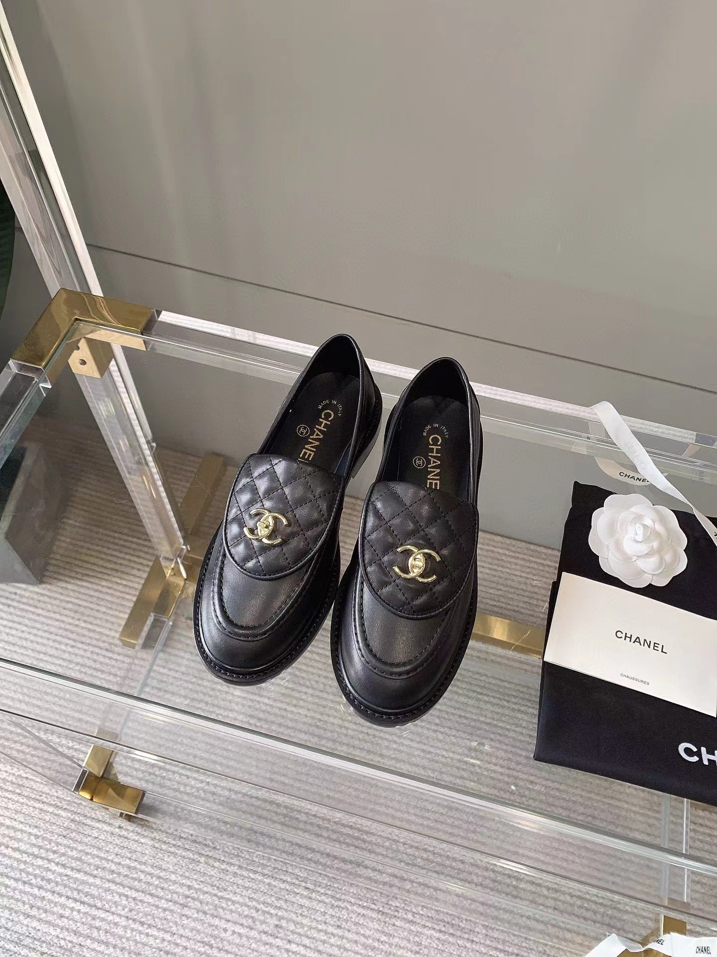 [TOP] CHANEL Tab Loafers - black - GHW -